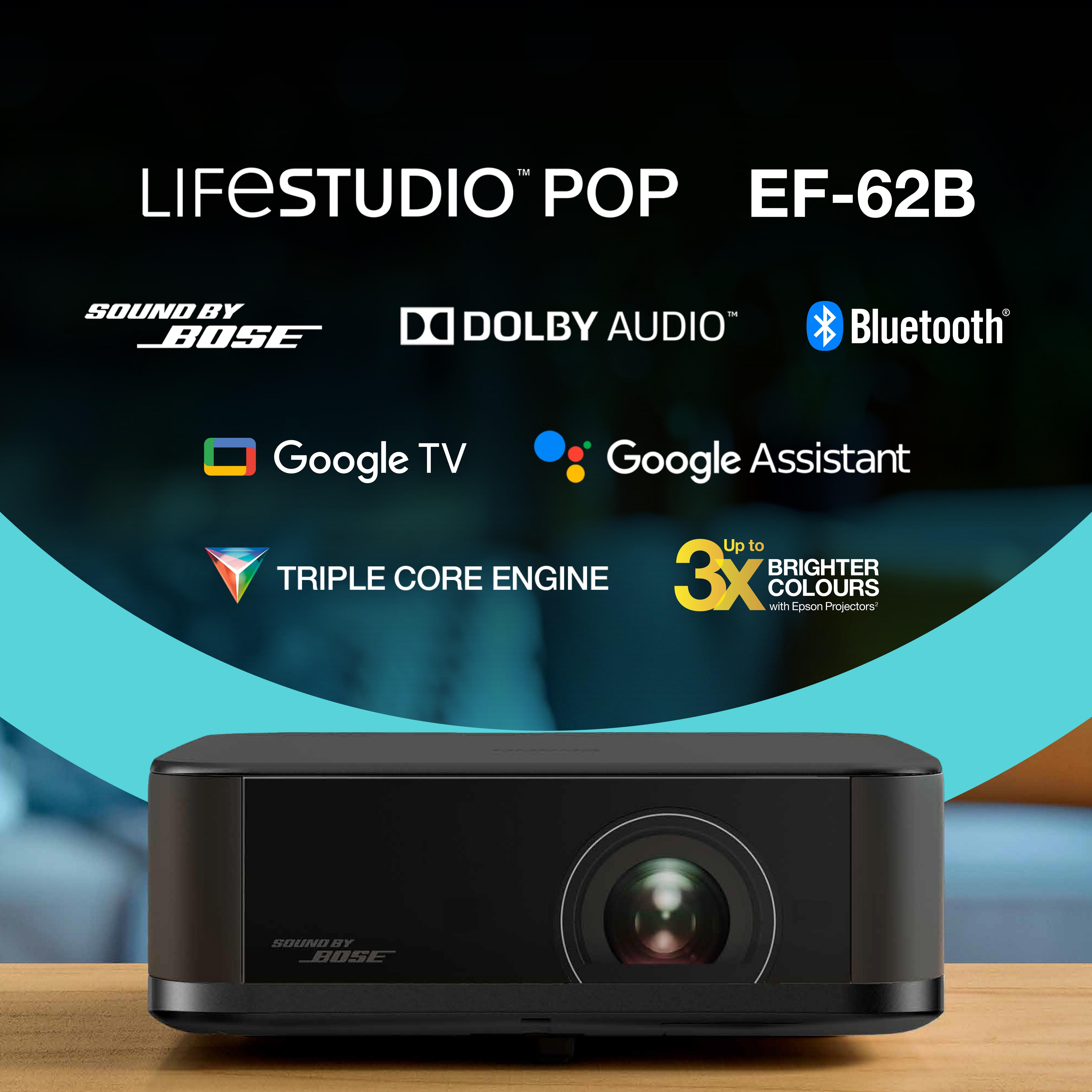 Un proyector negro con texto "LIFESTUDIO POP EF-62B", logo Bose, Google TV, Triple Core Engine.