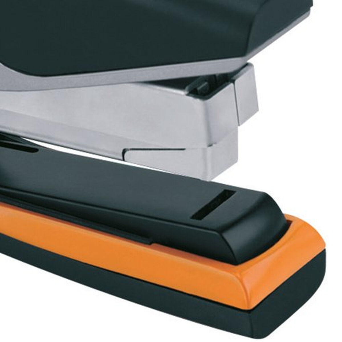 Nahaufnahme eines orangefarbenen und schwarzen Takkers mit silbernen Akzenten.
