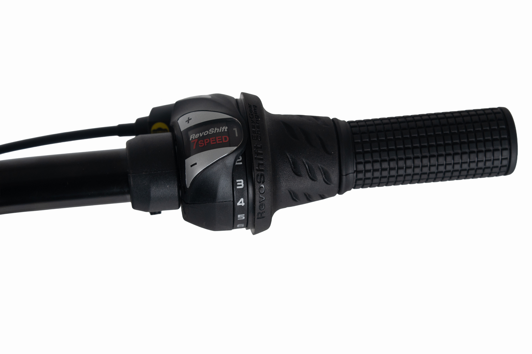 Nahaufnahme eines schwarzen Fahrradlenkers mit RevoShift 7-Gang-Schalthebel.
