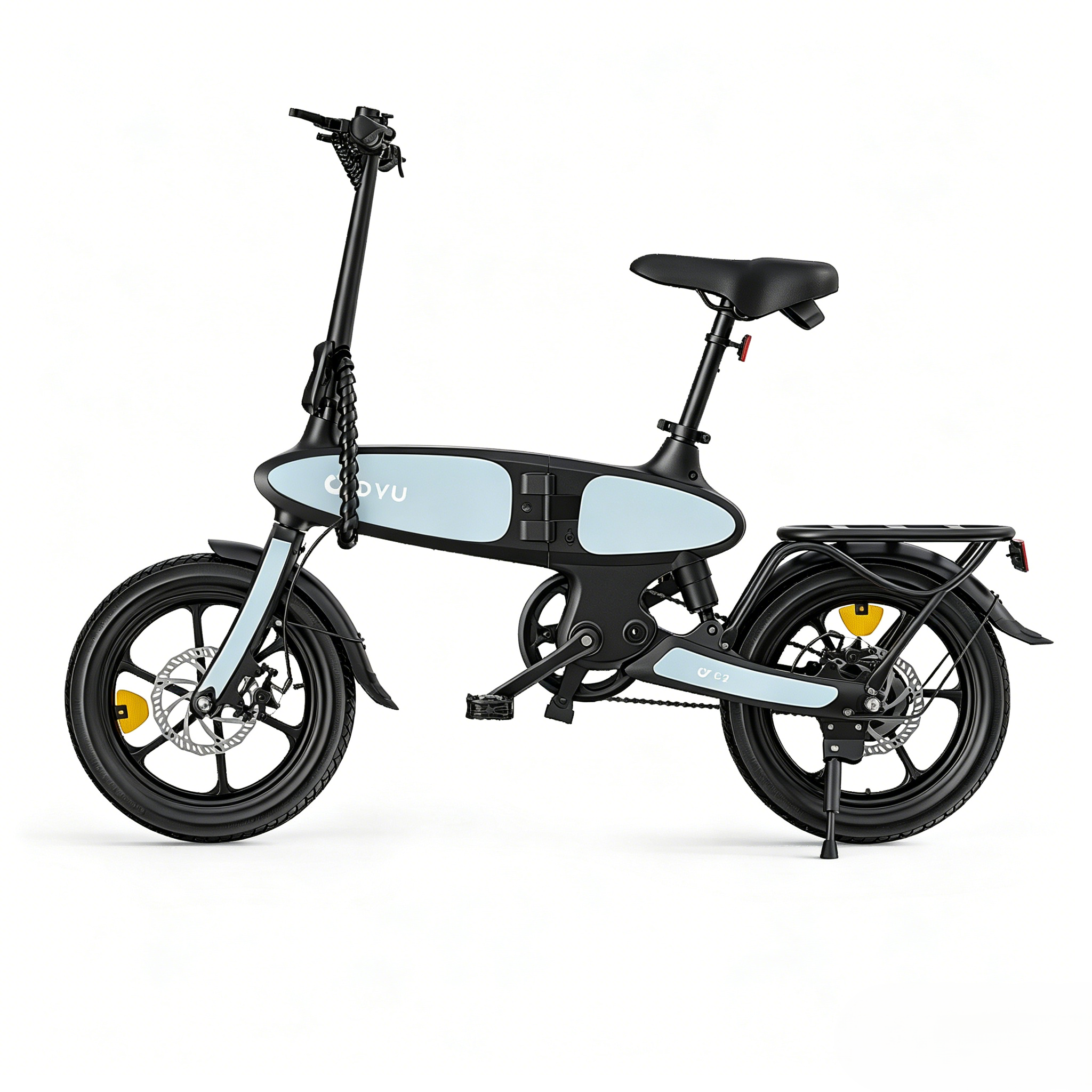 Una bici elettrica pieghevole nera con accenti azzurri e portapacchi posteriore.