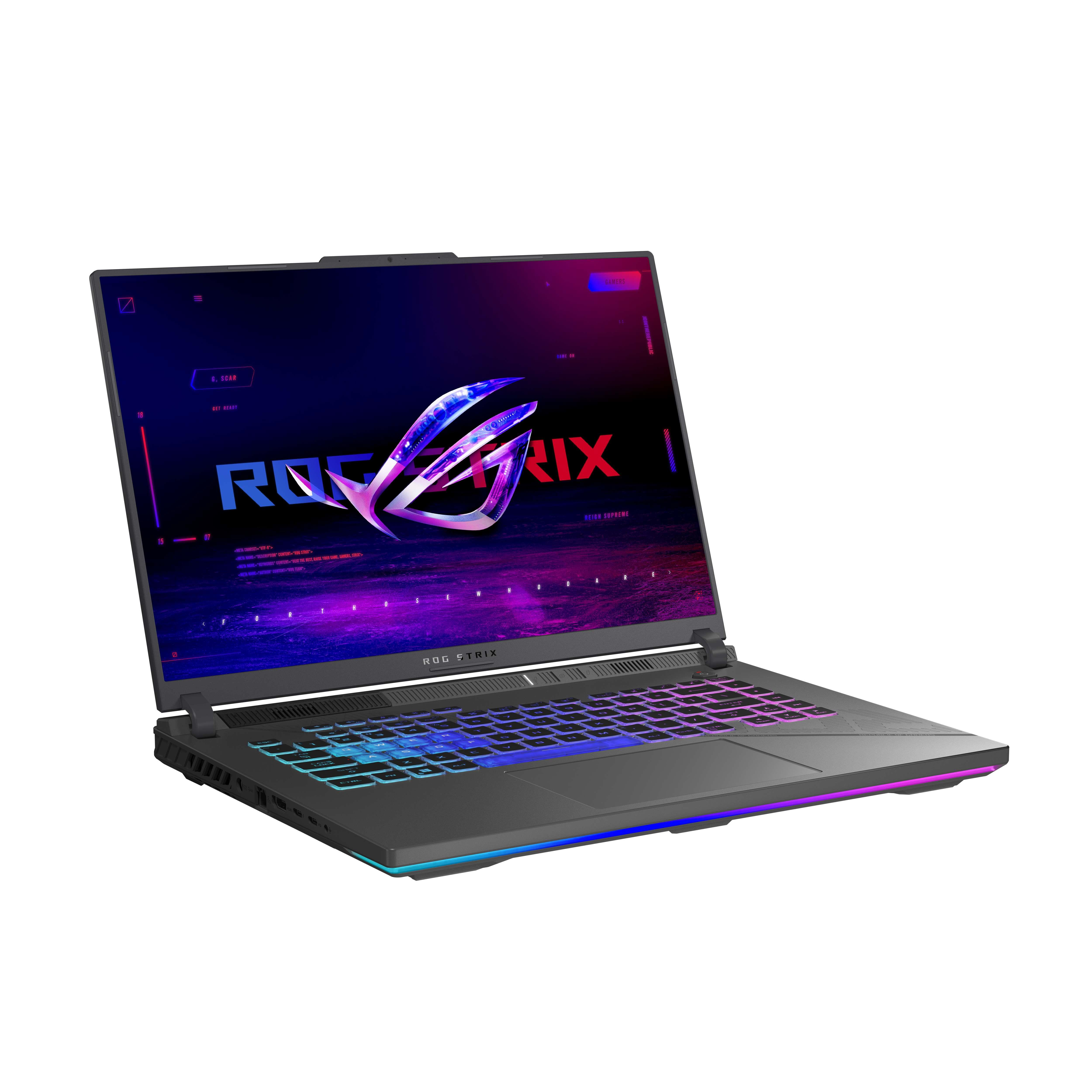 Işıklı klavyeli ve ekranında ROG logosu bulunan bir ROG Strix oyun bilgisayarı.