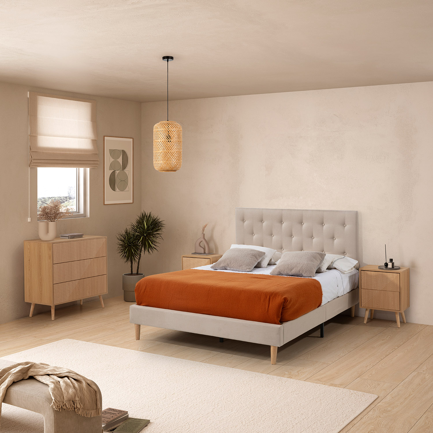 Un dormitorio con cama beige, manta naranja, muebles de madera y ventana.