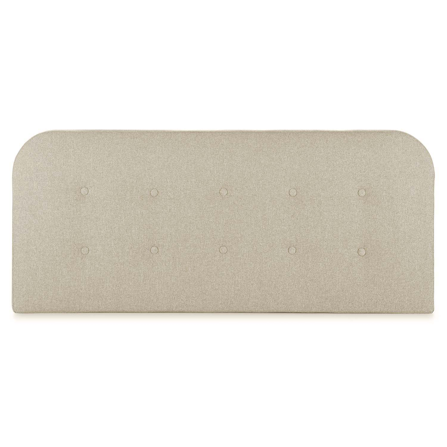 Un cabecero tapizado beige con botones y esquinas redondeadas.