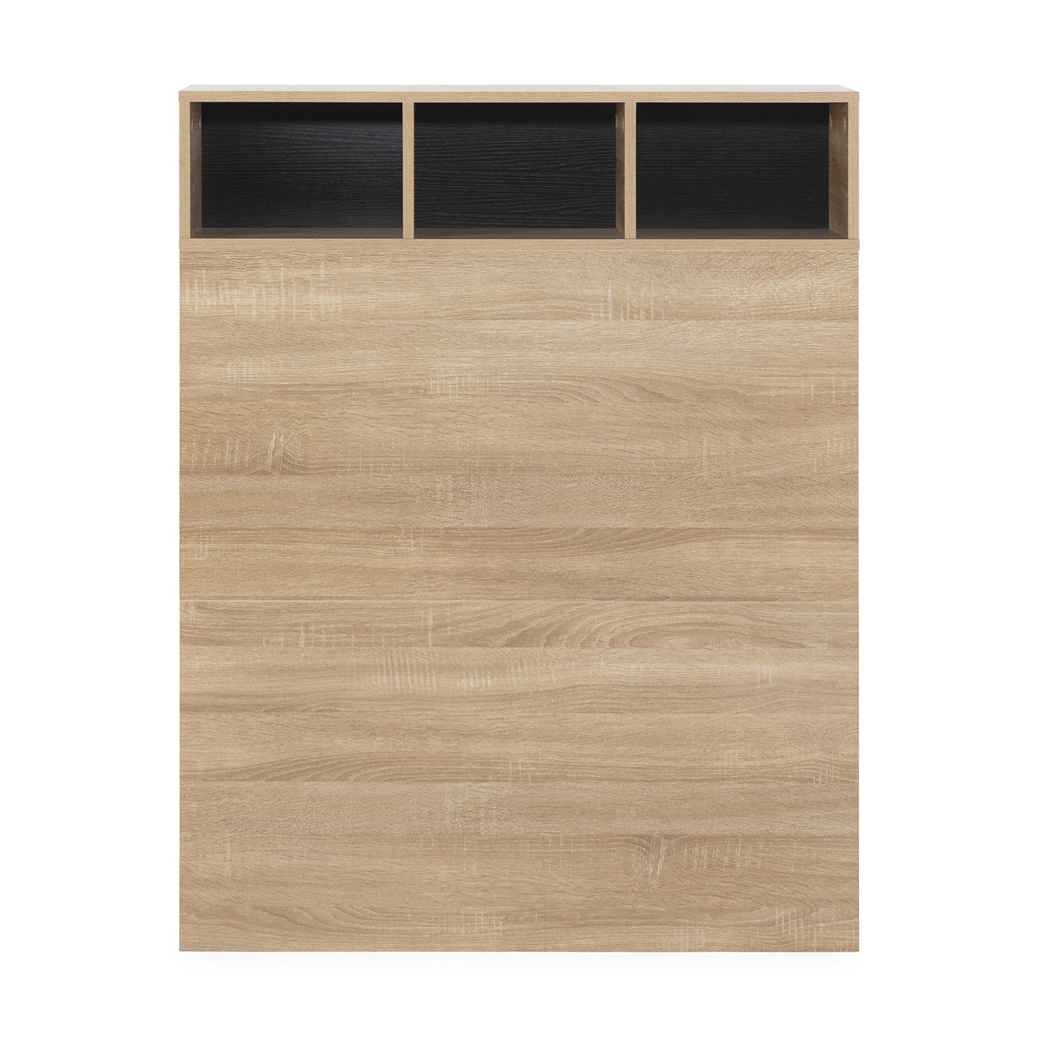 Un cabecero de madera marrón claro con tres compartimentos abiertos negros arriba.