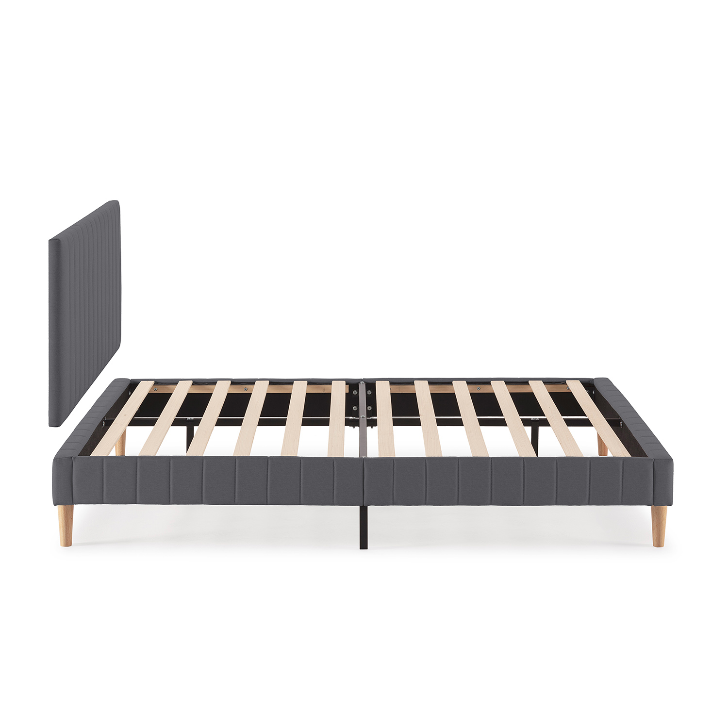 Estructura de cama de tela gris con somier de listones de madera y cabecero.
