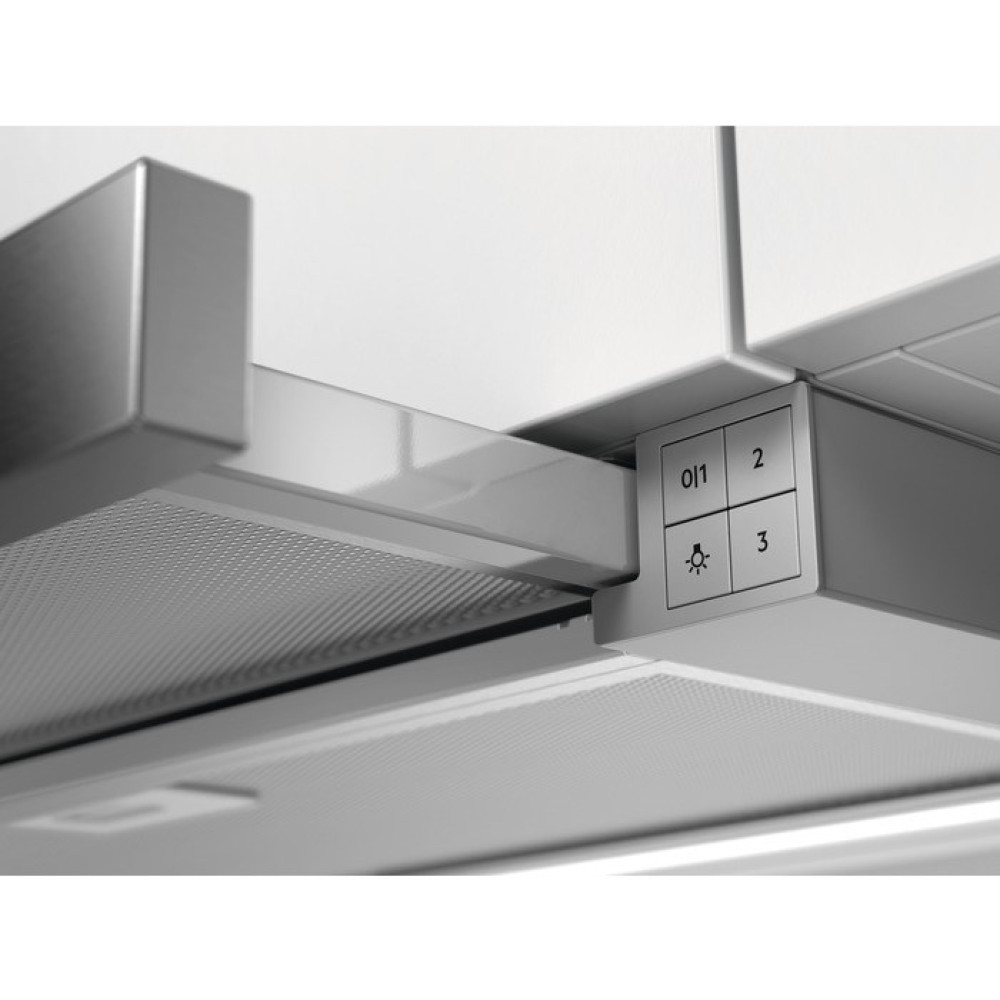 Pannello di controllo di una cappa aspirante con numeri 0/1, 2, 3 e icona luce.