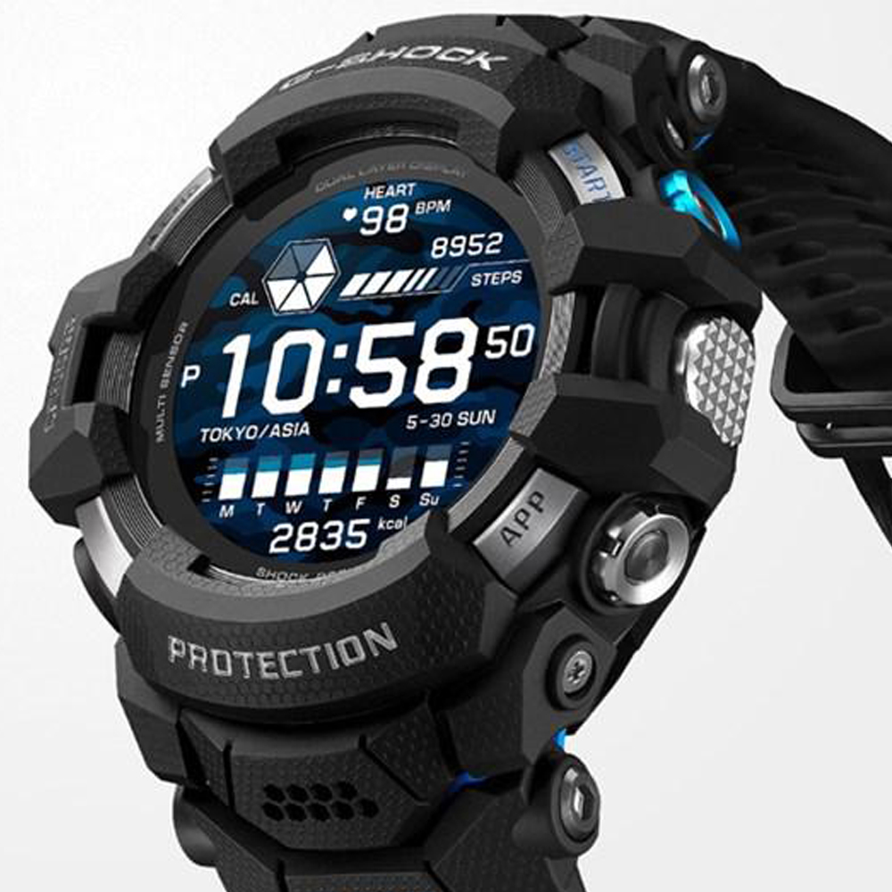 Dijital ekranlı siyah bir G-Shock saat 10:58, 98 BPM ve 8952 adım gösteriyor.