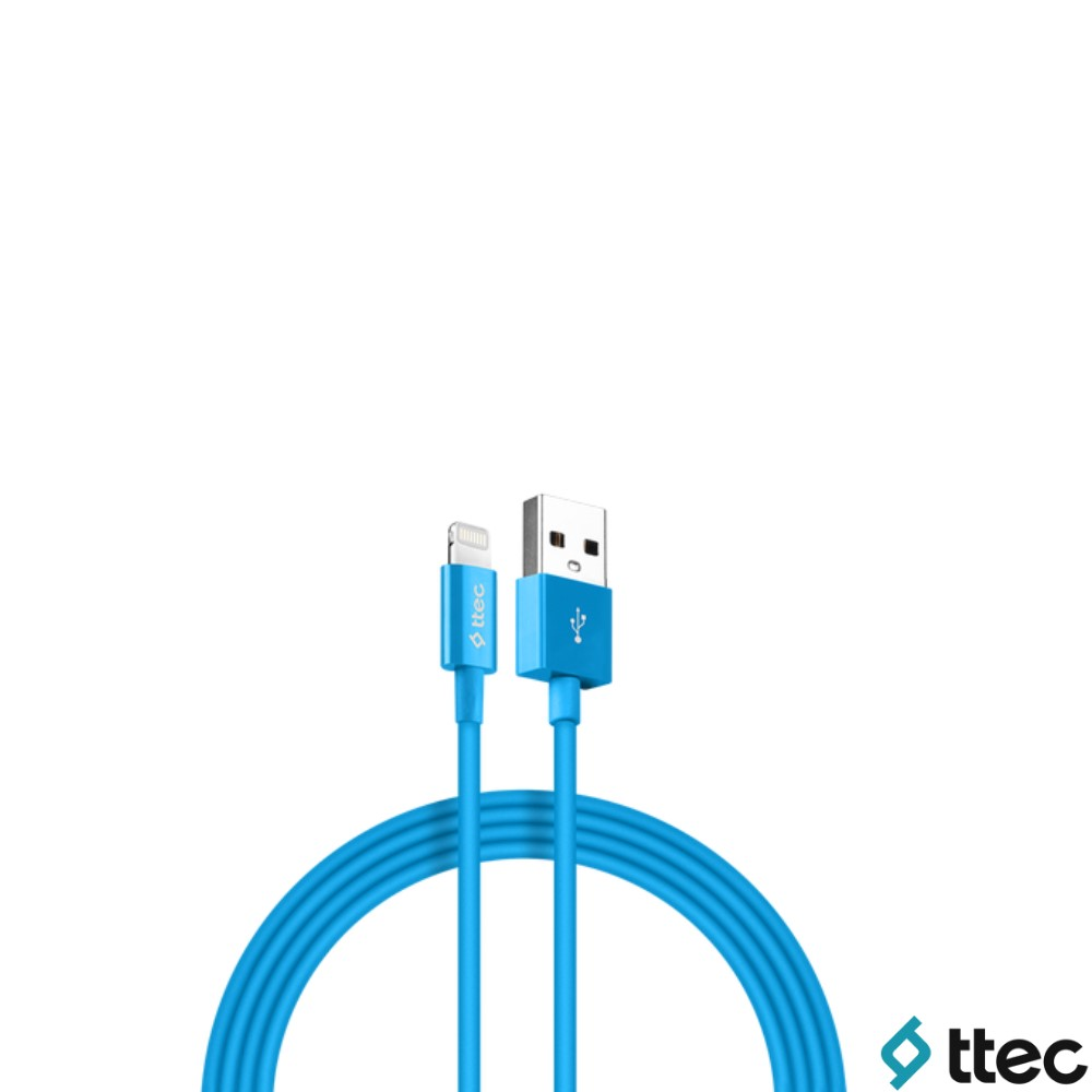 Lightning ve USB konektörlü mavi şarj kablosu beyaz zeminde duruyor.