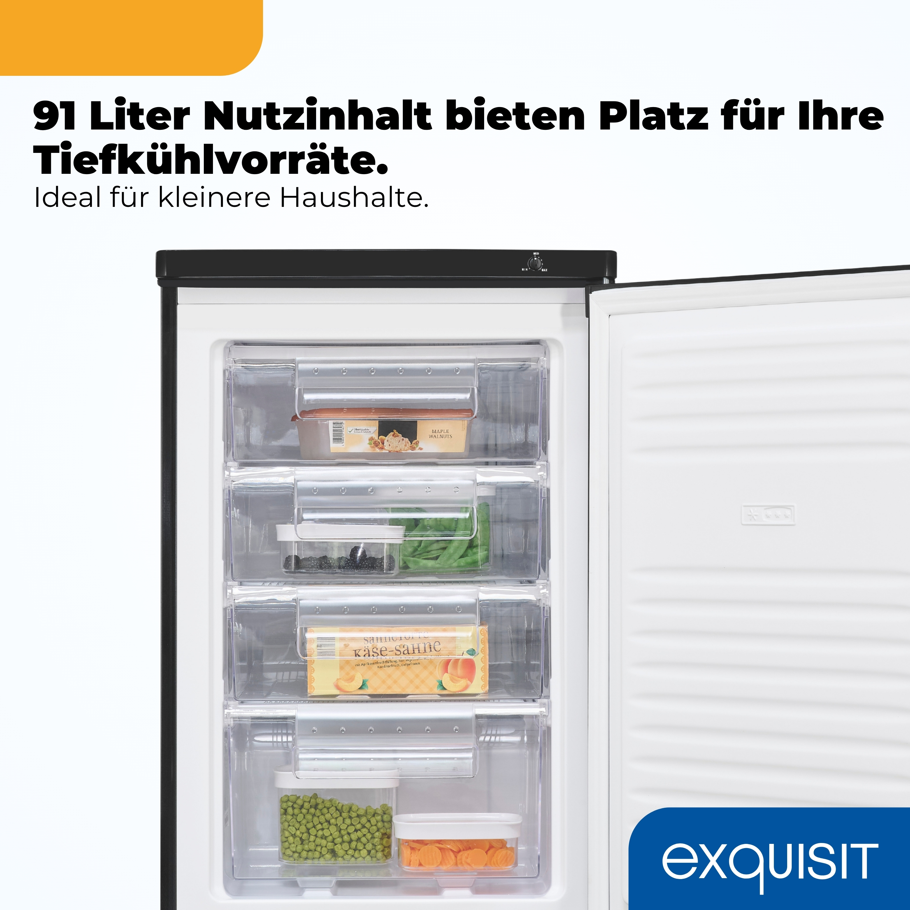 Offener Gefrierschrank mit vier Schubladen, gefüllt mit Lebensmitteln.