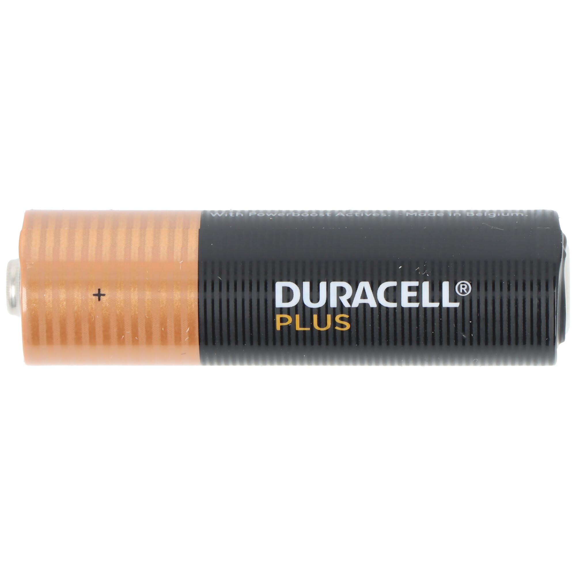 Une pile Duracell Plus avec capuchon en cuivre et corps noir.