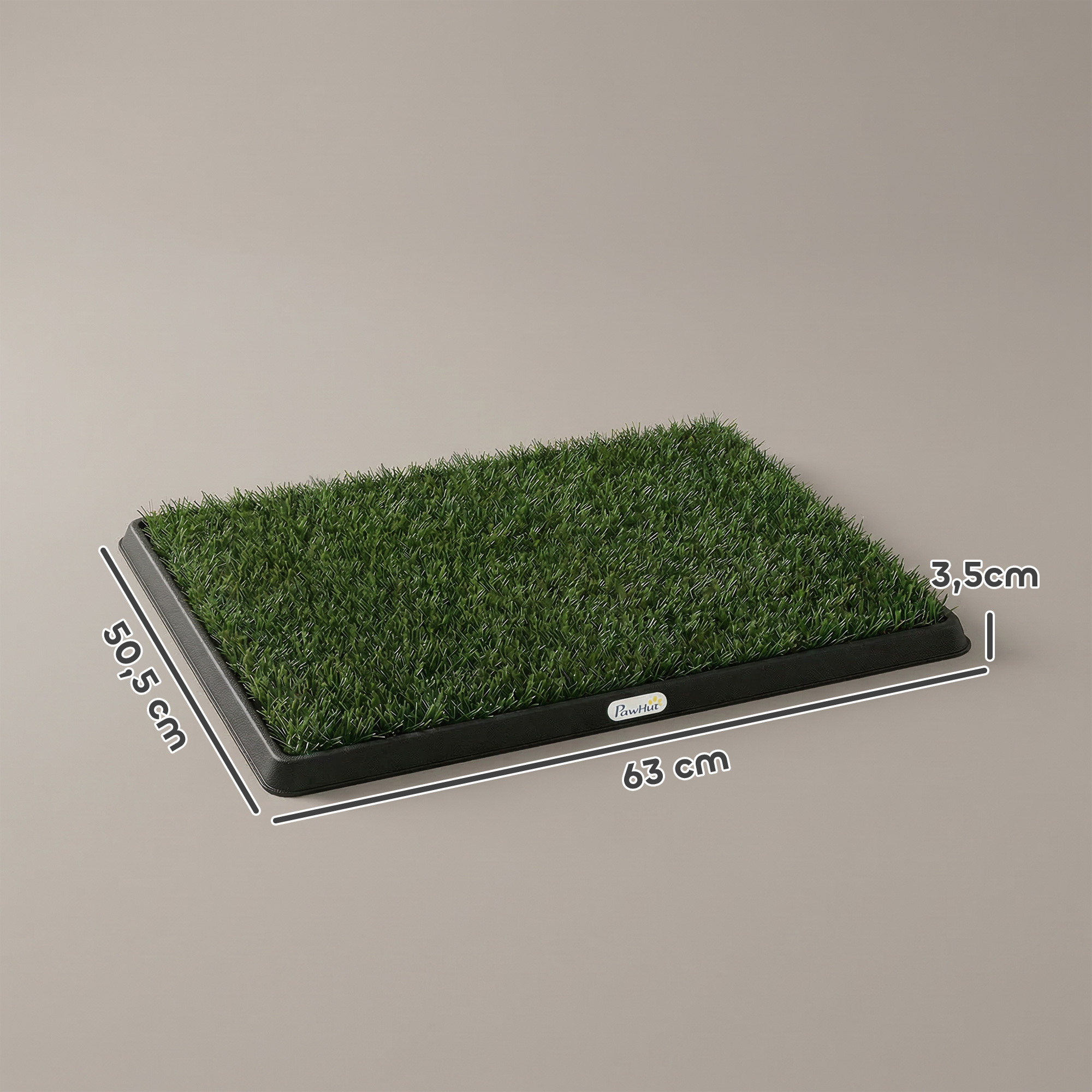 Una alfombra rectangular de césped artificial, 63x50,5 cm, altura 3,5 cm.