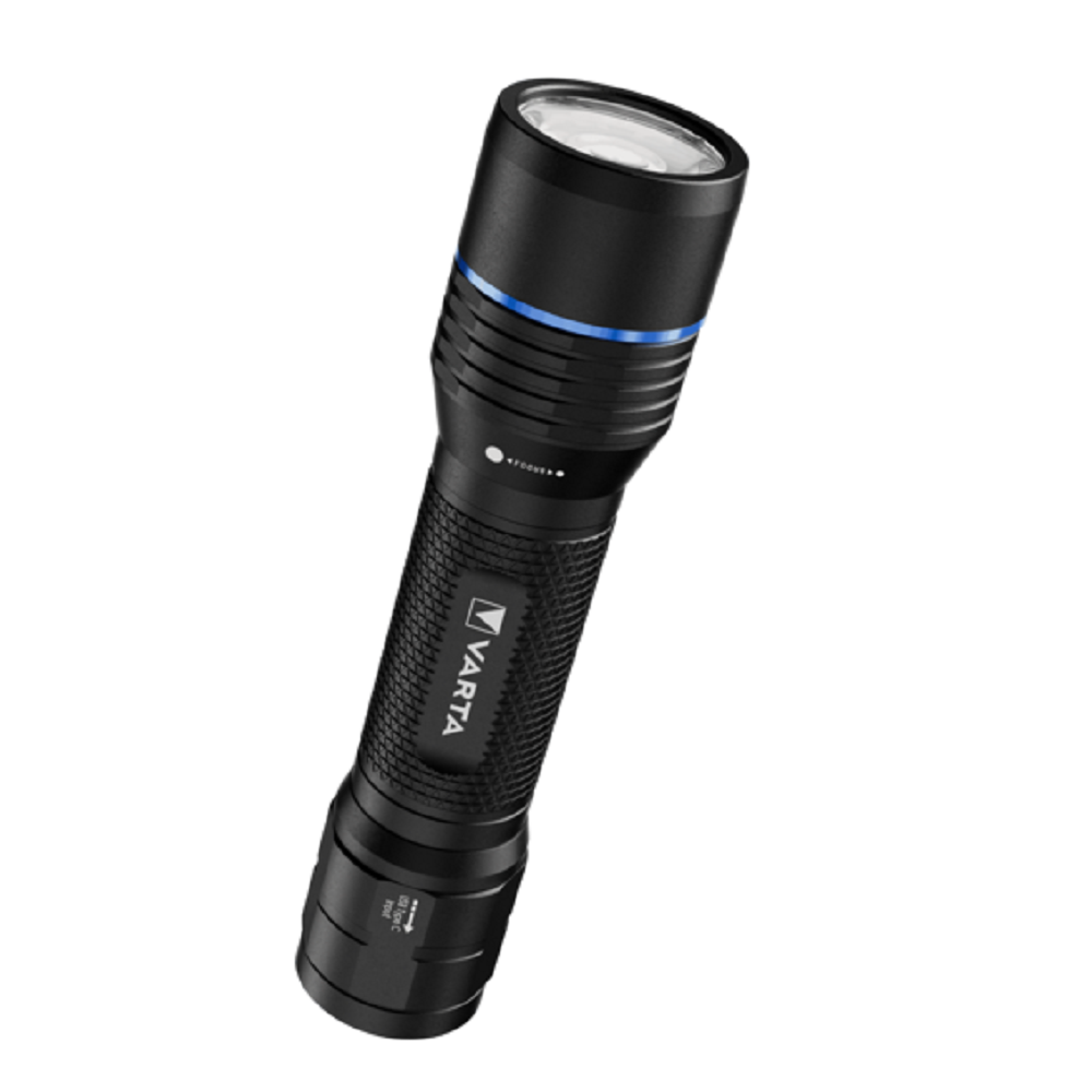 Lampe de poche Varta noire avec anneau bleu et marque de focalisation.