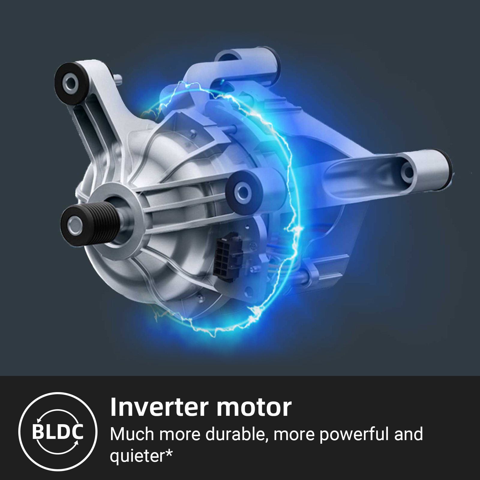 Un moteur onduleur BLDC argenté avec des décharges électriques bleues.