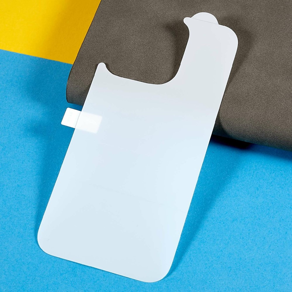 Un protecteur d'écran blanc sur fond bleu et jaune.