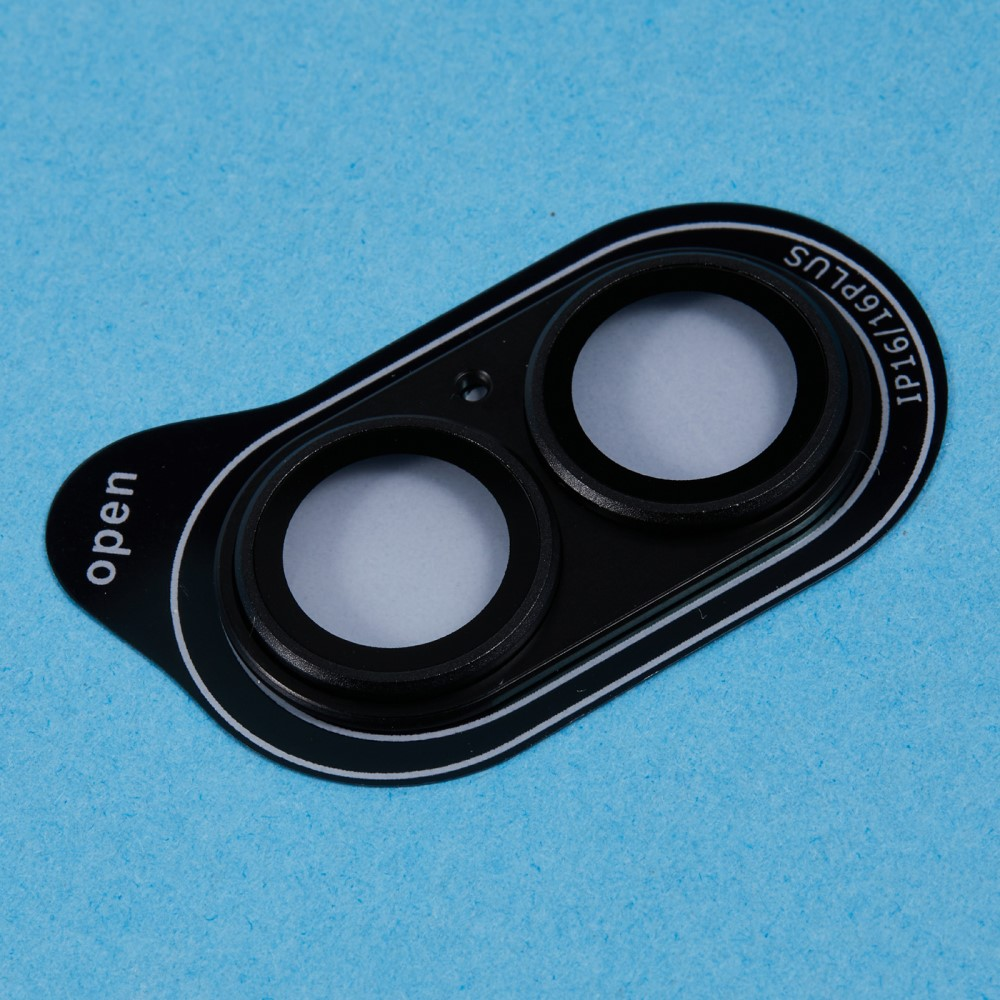 Cadre noir double caméra avec texte 'open' et 'IP16/16PLUS' sur fond bleu.