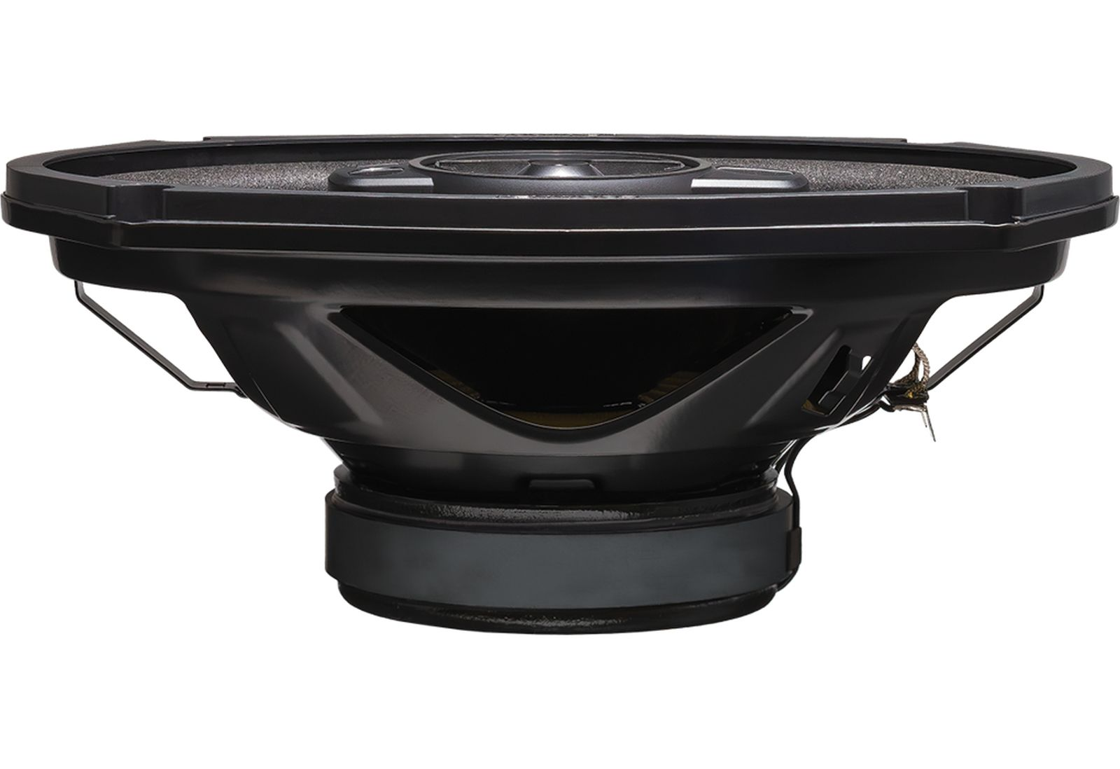 Subwoofer nero con staffe metalliche e cavi visibili