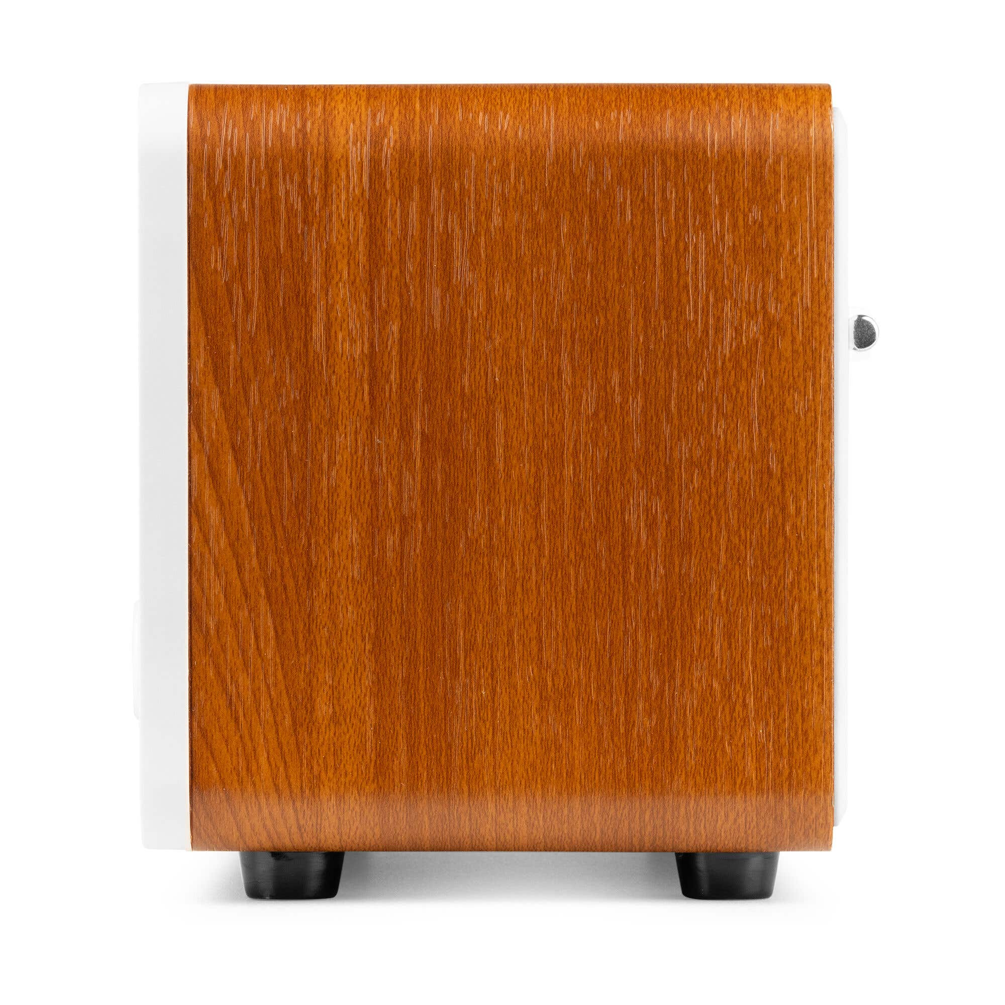 Ein Holzgehäuse mit weißen Seiten und schwarzen Füßen auf weißem Hintergrund.
