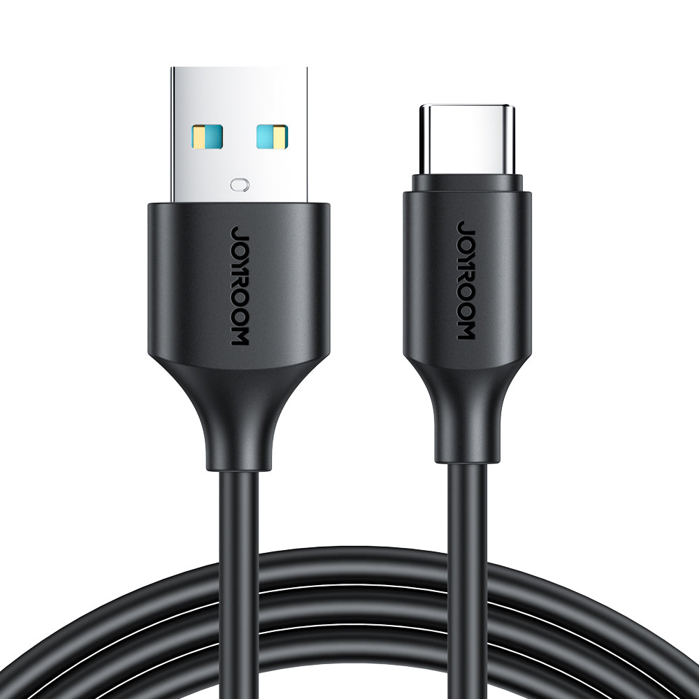 Schwarzes USB-A-zu-USB-C-Kabel mit JOYROOM-Branding. Das USB-A-Ende hat blaue und gelbe Akzente.