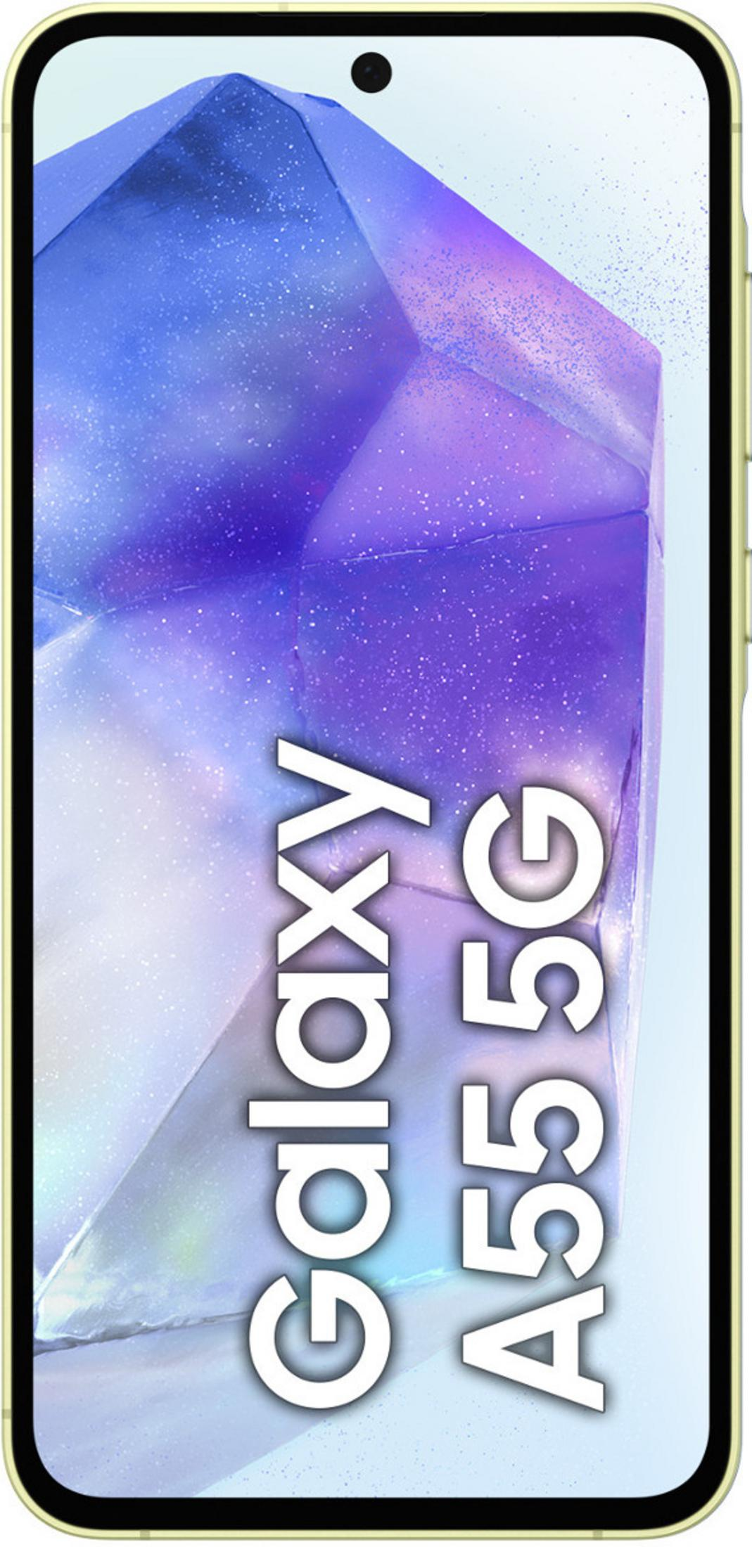 Smartfon z napisem "Galaxy A55 5G" na fioletowym tle kryształu.