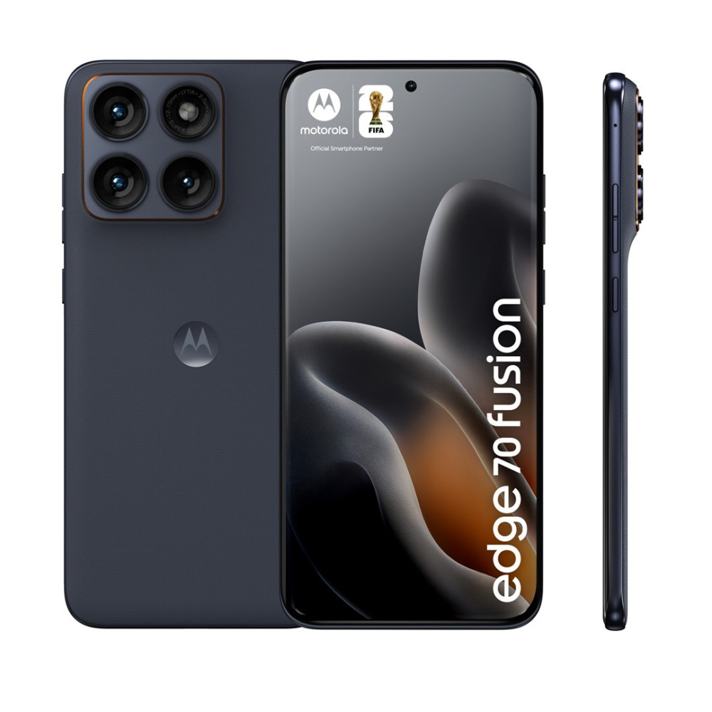 Drei Ansichten eines dunkelblauen Motorola Edge 70 Fusion Smartphones mit vier Kameras.