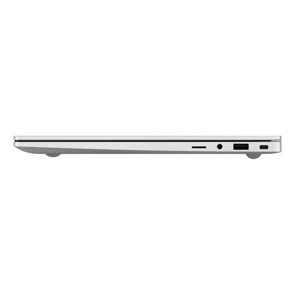 Widok z boku smukłego, srebrnego laptopa z portem USB i gniazdem słuchawkowym.