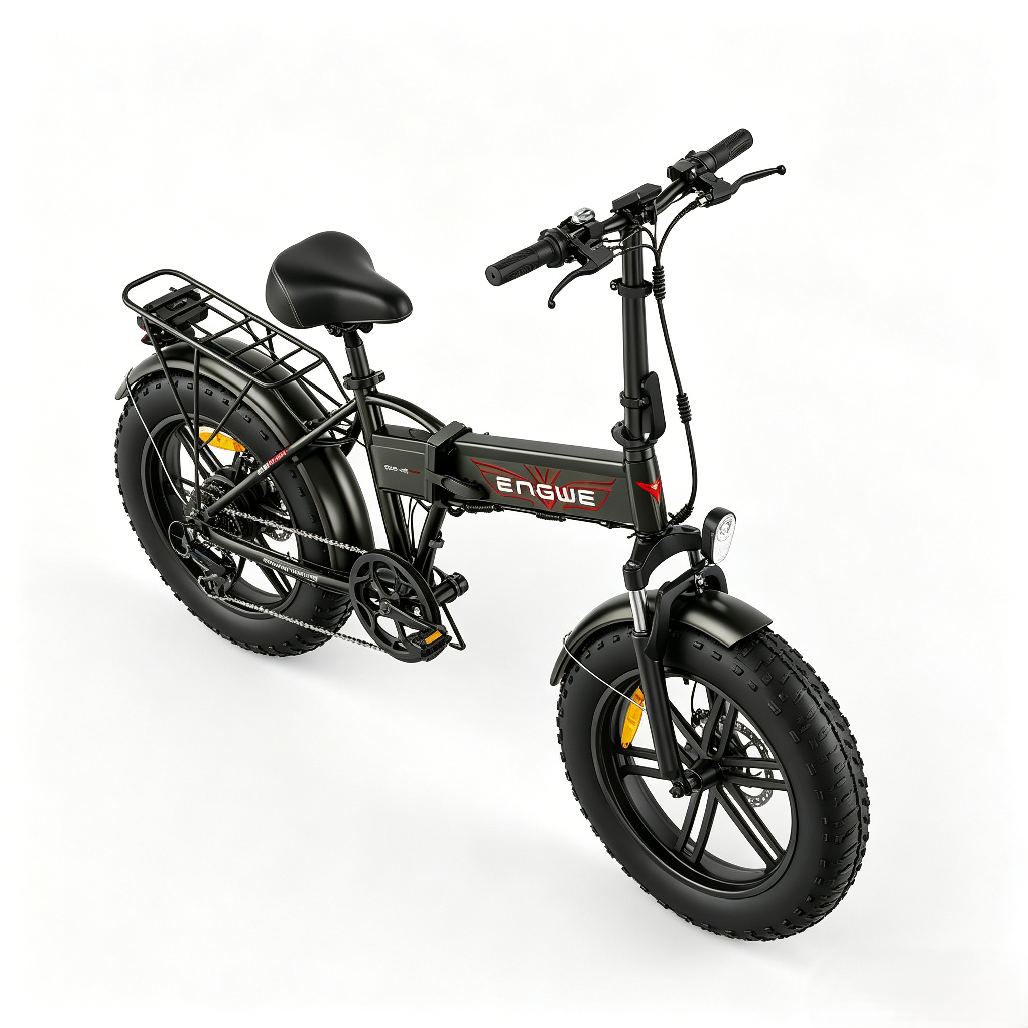 Schwarzes E-Bike mit dicken Reifen, Gepäckträger und Federung.