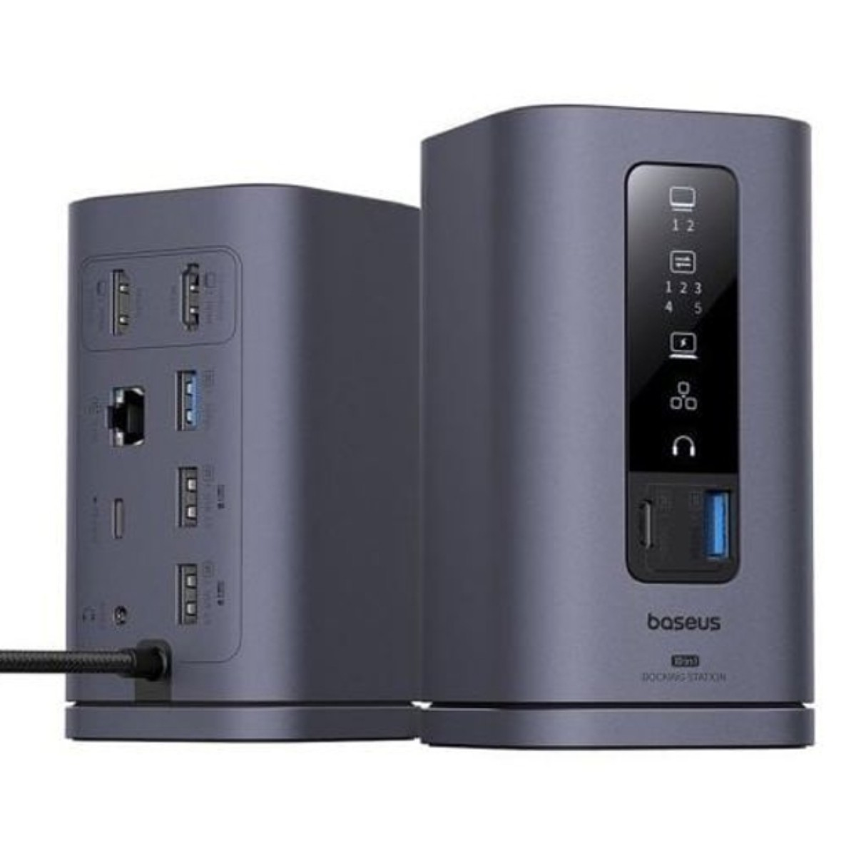 Due docking station grigio scuro una accanto all'altra. Una mostra porte come USB ed Ethernet.