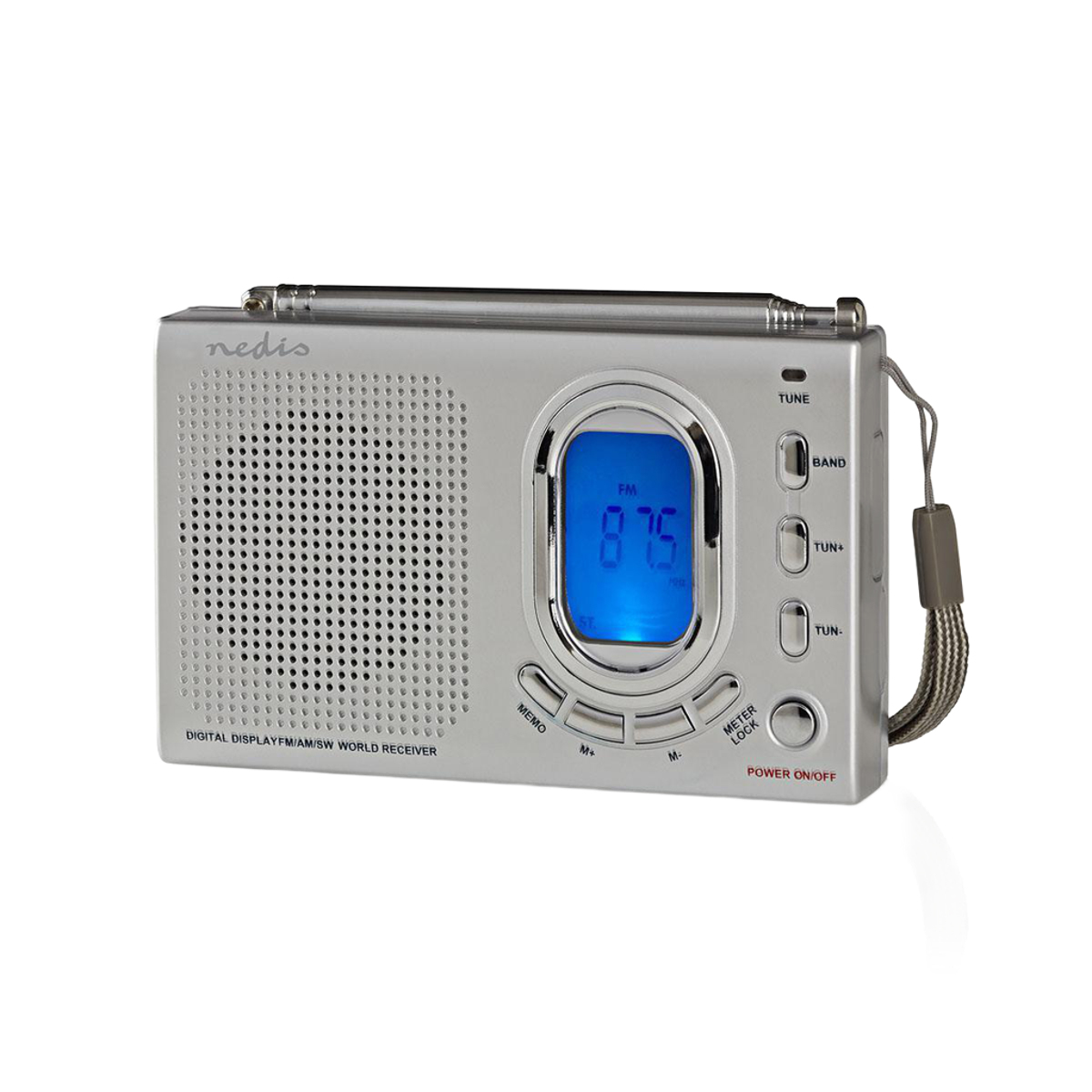 Zilveren draagbare radio met antenne, LCD-scherm toont 87.5 FM, knoppen voor afstemmen, band, aan/uit.