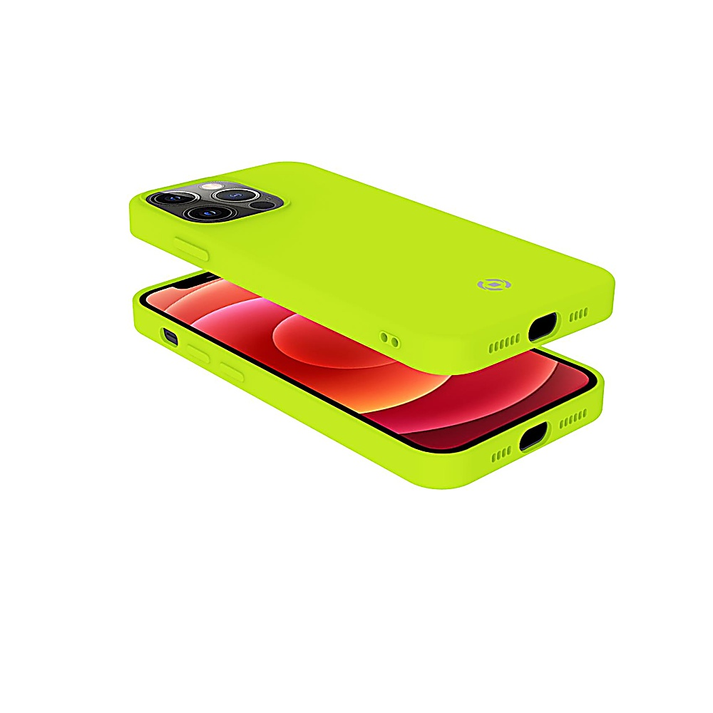 Un iPhone verde brillante con una custodia appoggiata sopra.