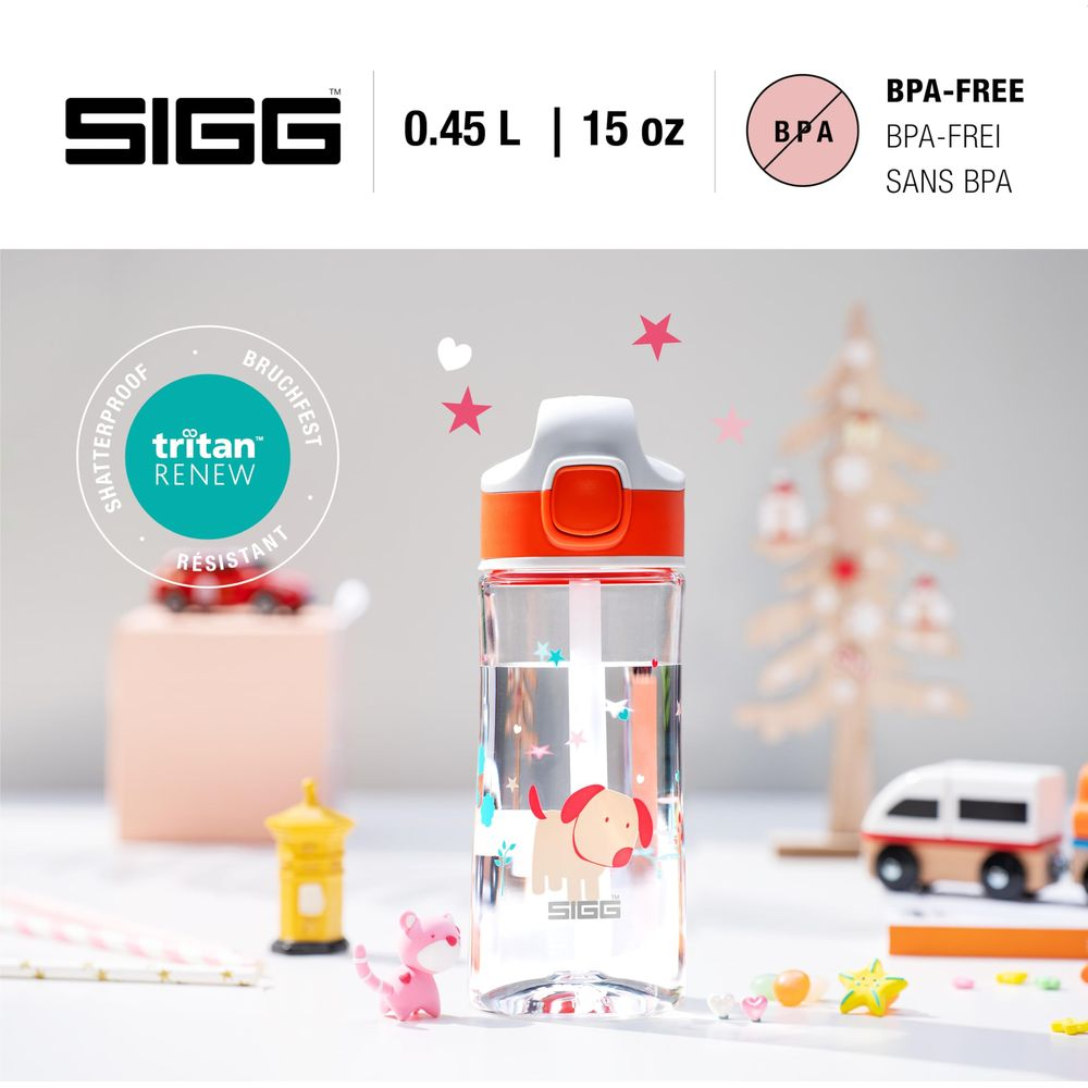 Eine transparente Wasserflasche mit Hundemotiv, orangefarbenem Deckel und BPA-freier Kennzeichnung.