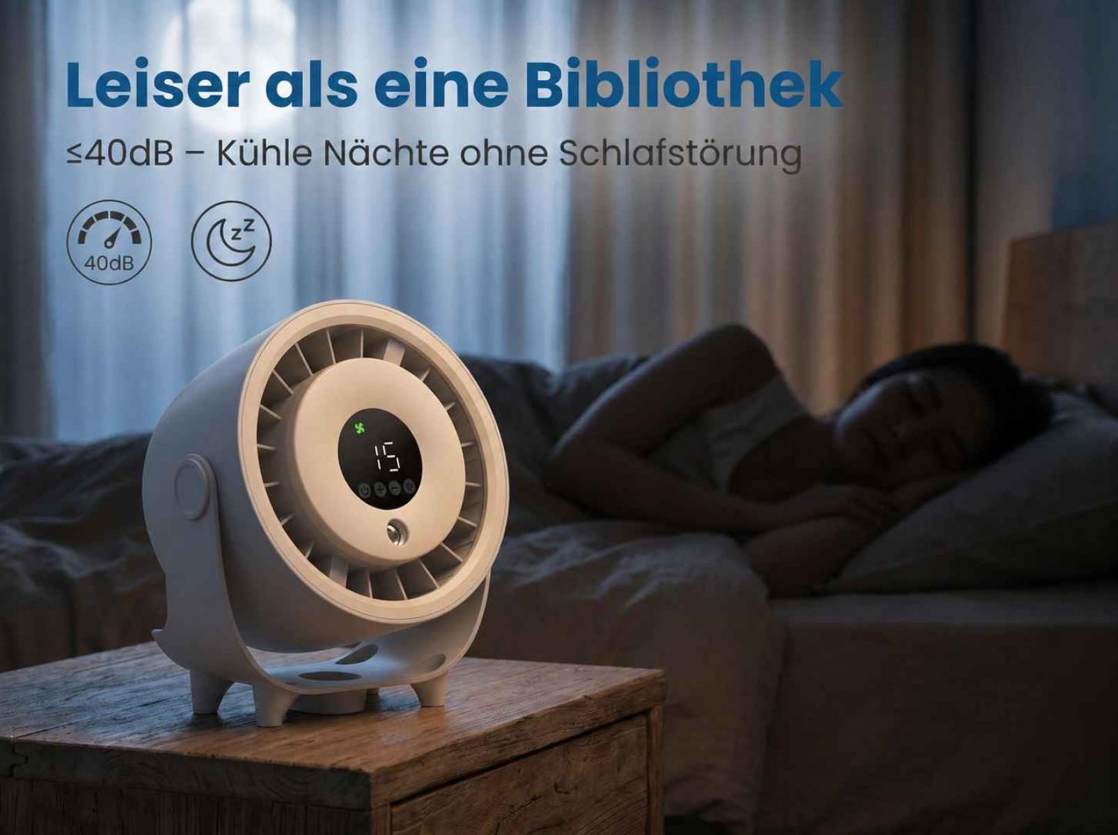 Ein Ventilator steht auf einem Nachttisch, eine Frau schläft im Hintergrund.