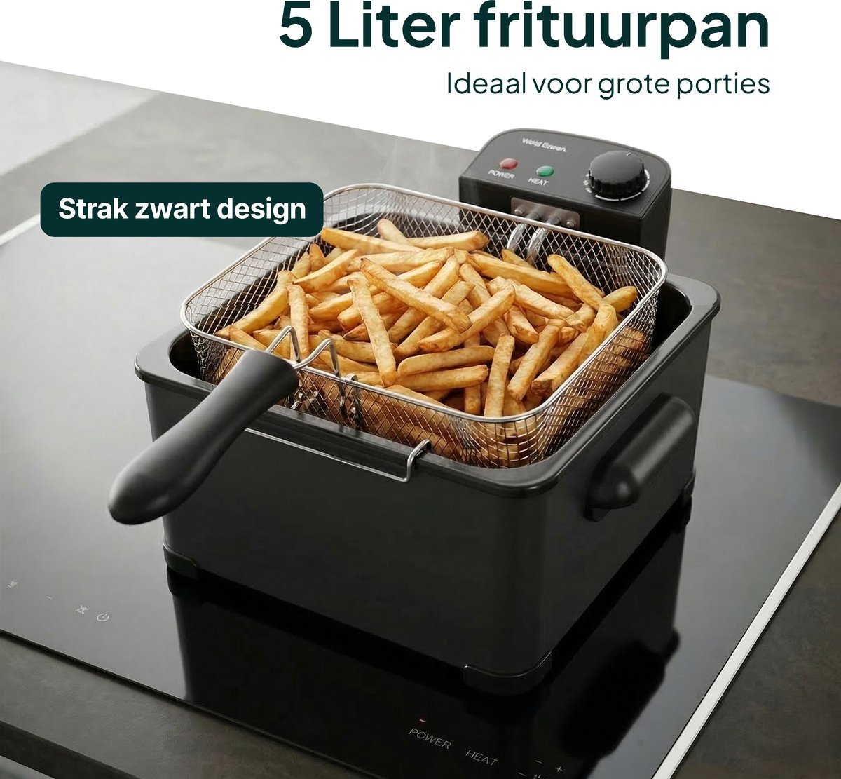 Friteuse noire avec un panier plein de frites et un panneau de commande noir.