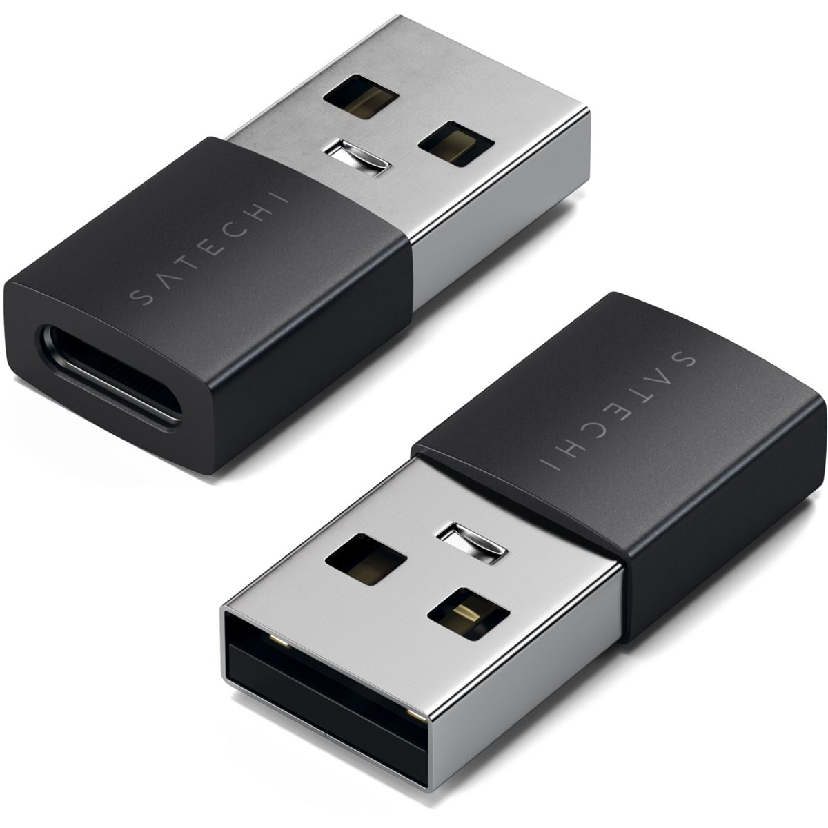Due adattatori Satechi neri. Uno con spina USB-A, l'altro con porta USB-C.