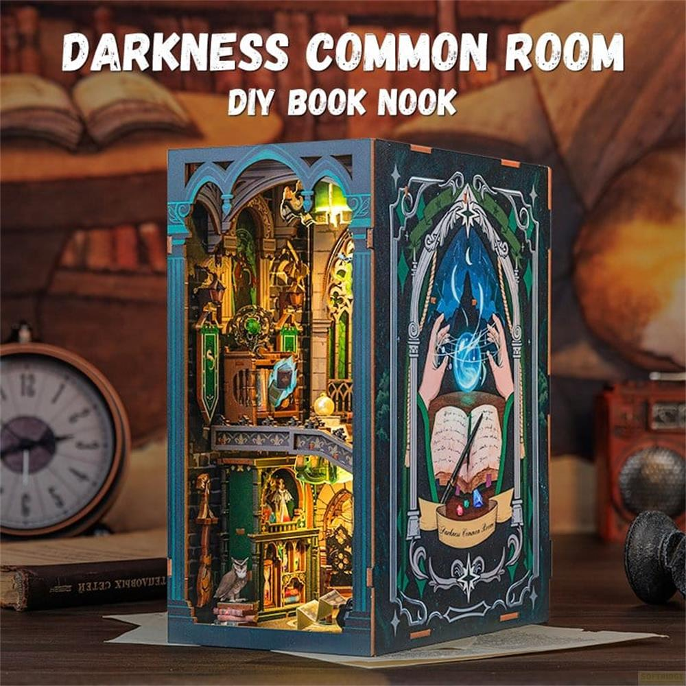 Un coin livre DIY détaillé et illuminé sur le thème magique.