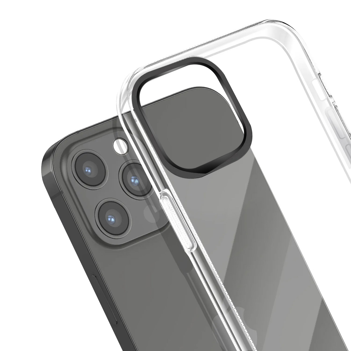 Une coque de téléphone transparente sur un smartphone sombre avec trois caméras.