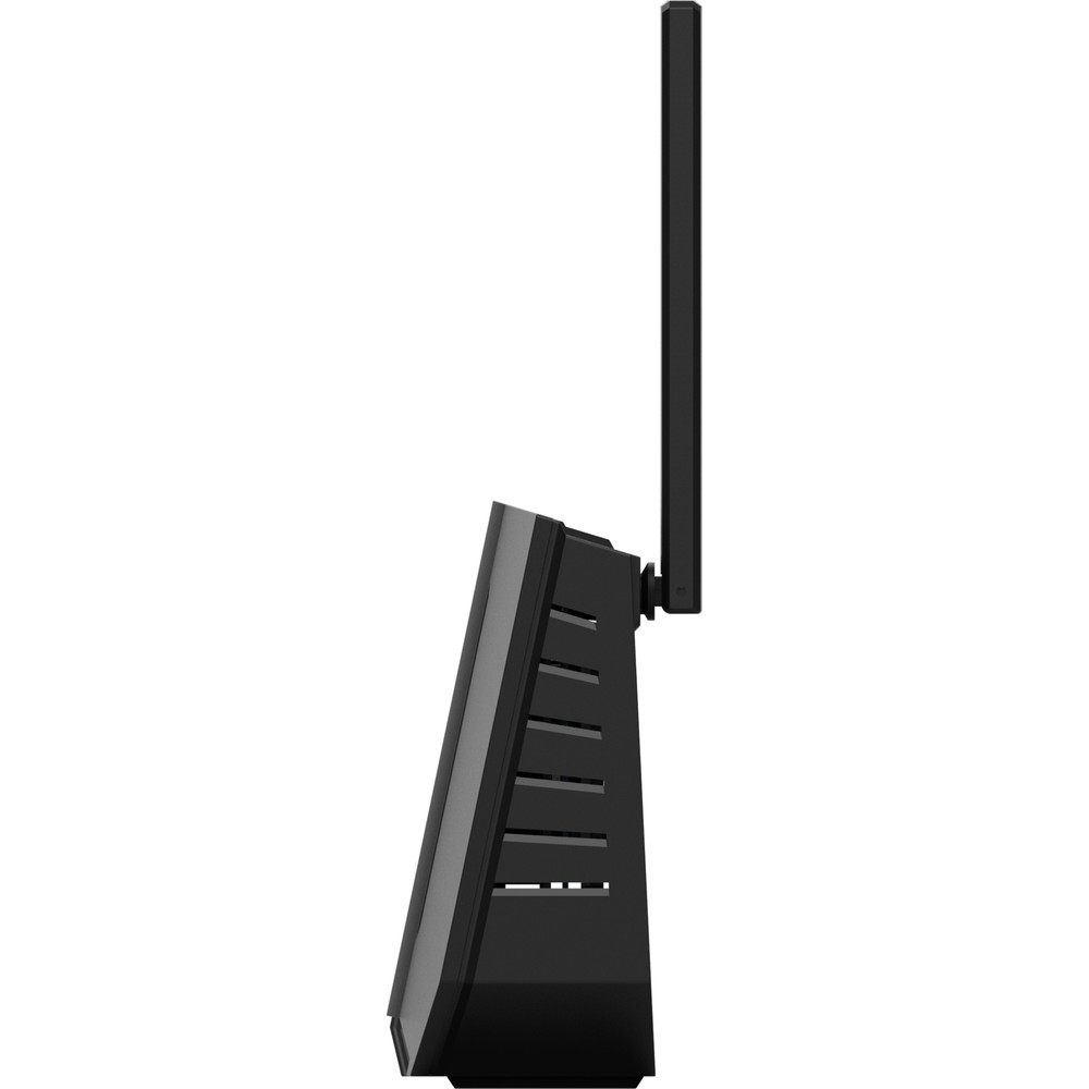 Czarny router z anteną w widoku z profilu na białym tle.
