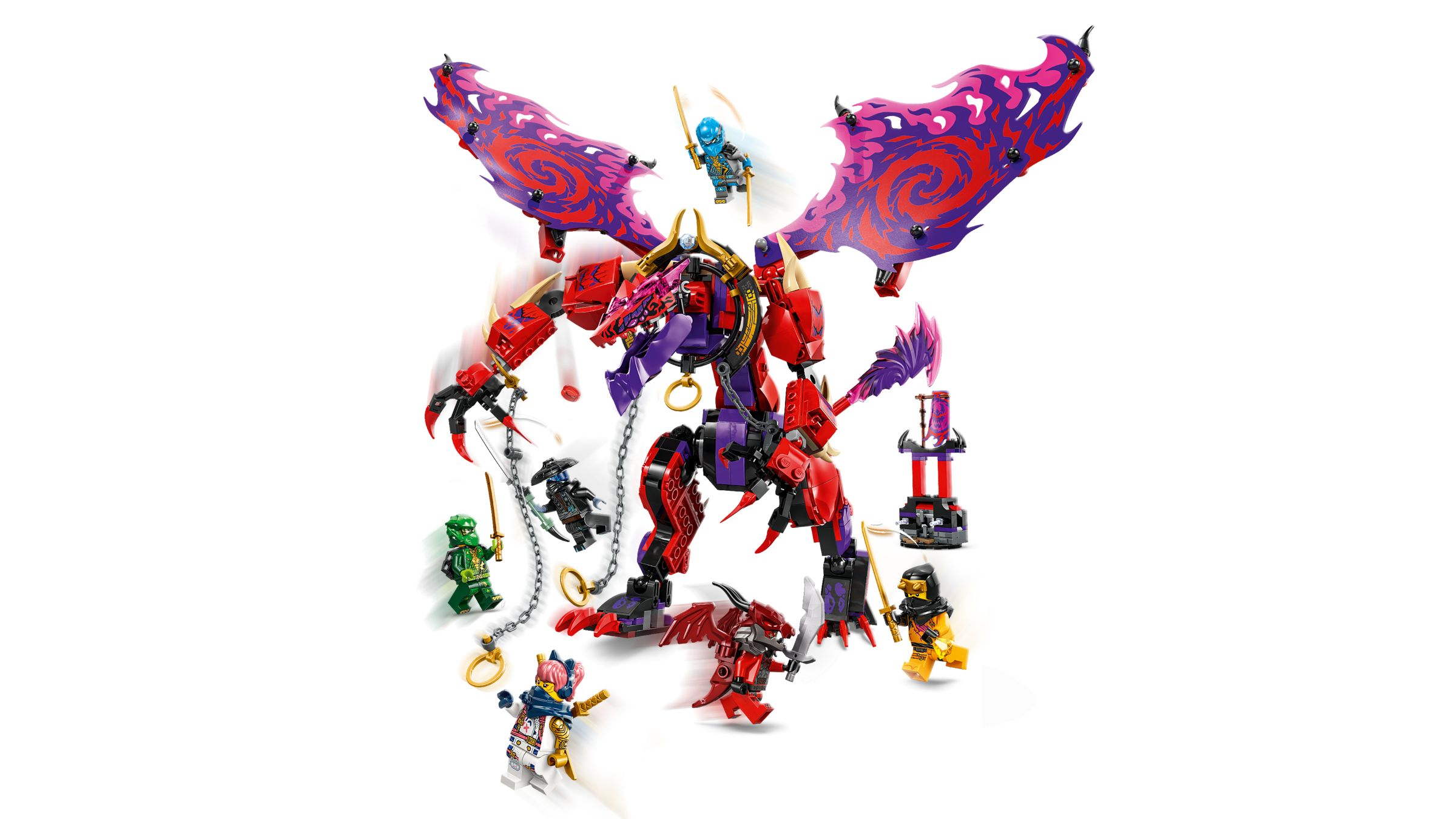 Ein roter und violetter Lego-Drache mit violetten Flügeln, umgeben von Lego-Minifiguren.