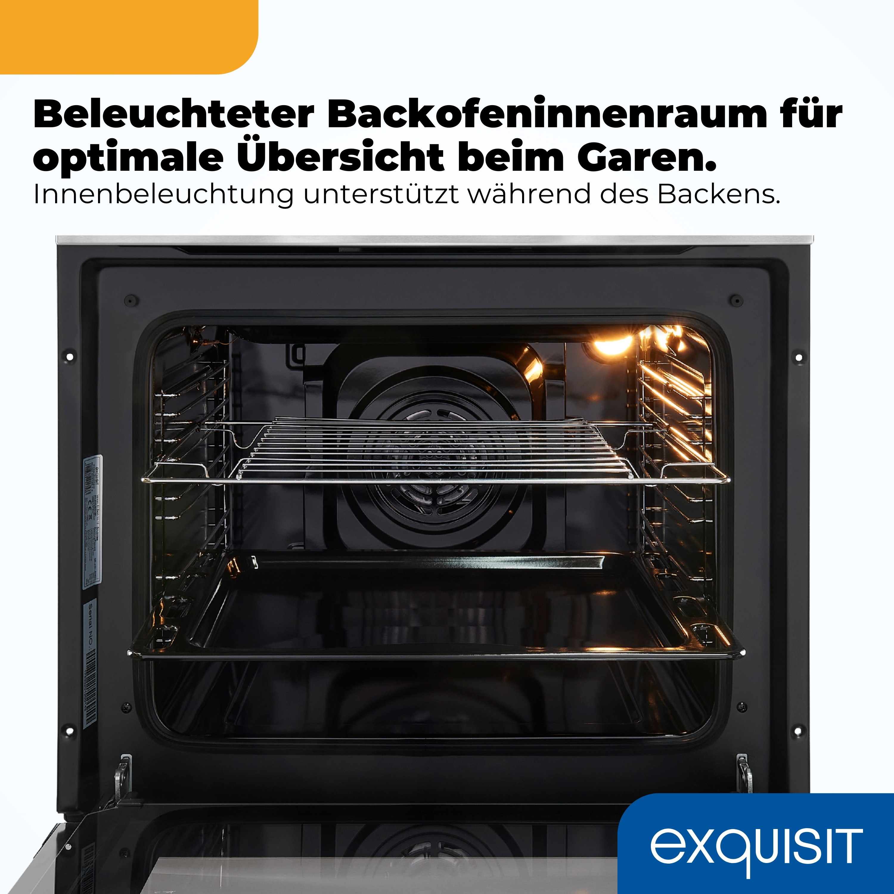 Beleuchteter Innenraum eines Backofens mit Gitter und Backblech.
