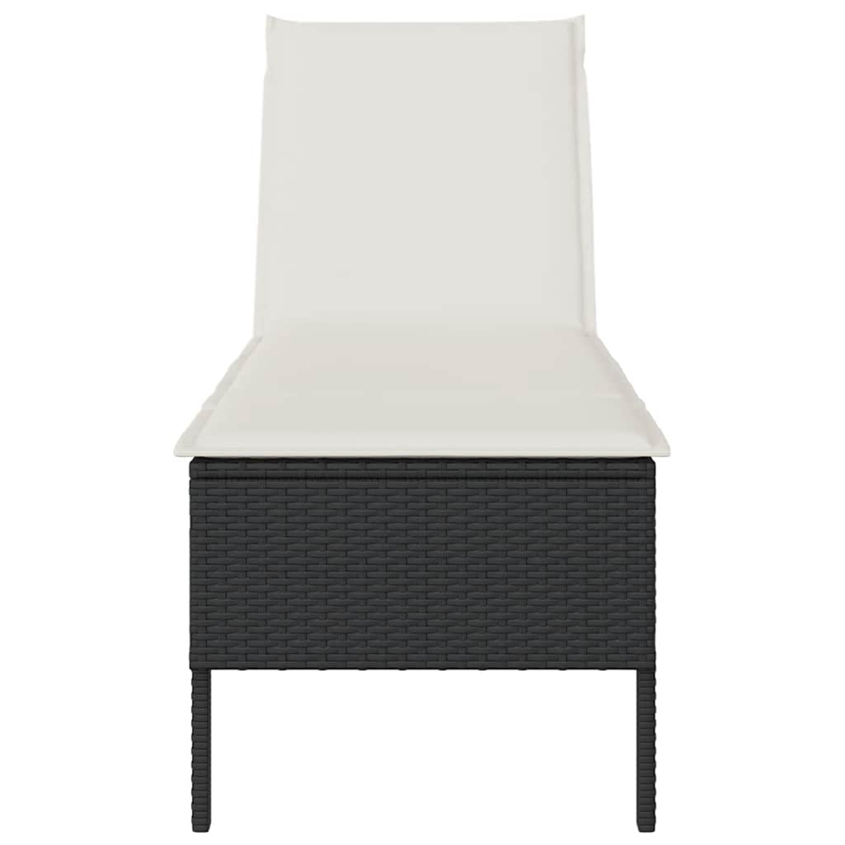 Ein dunkler Rattan-Liegestuhl mit einem weißen Kissen und einer Rückenlehne.