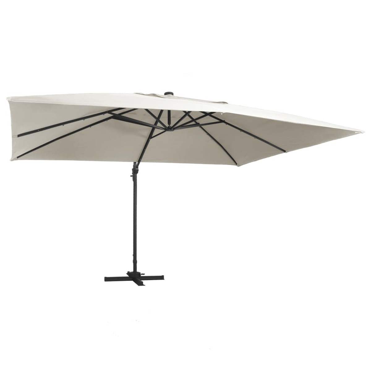 Un ombrellone rettangolare beige con struttura nera e base a croce.