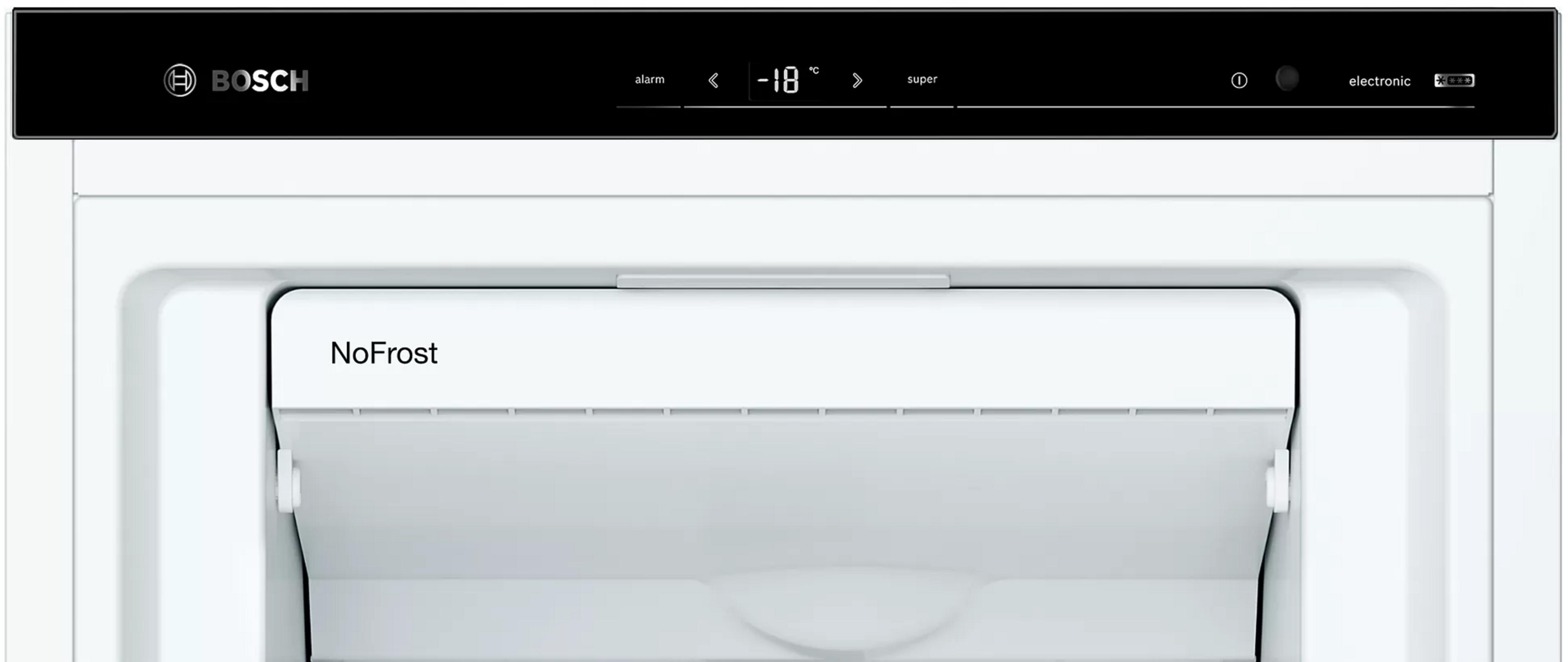 Frigorifero Bosch con scomparto aperto e scritta "NoFrost". Display mostra -18 gradi.