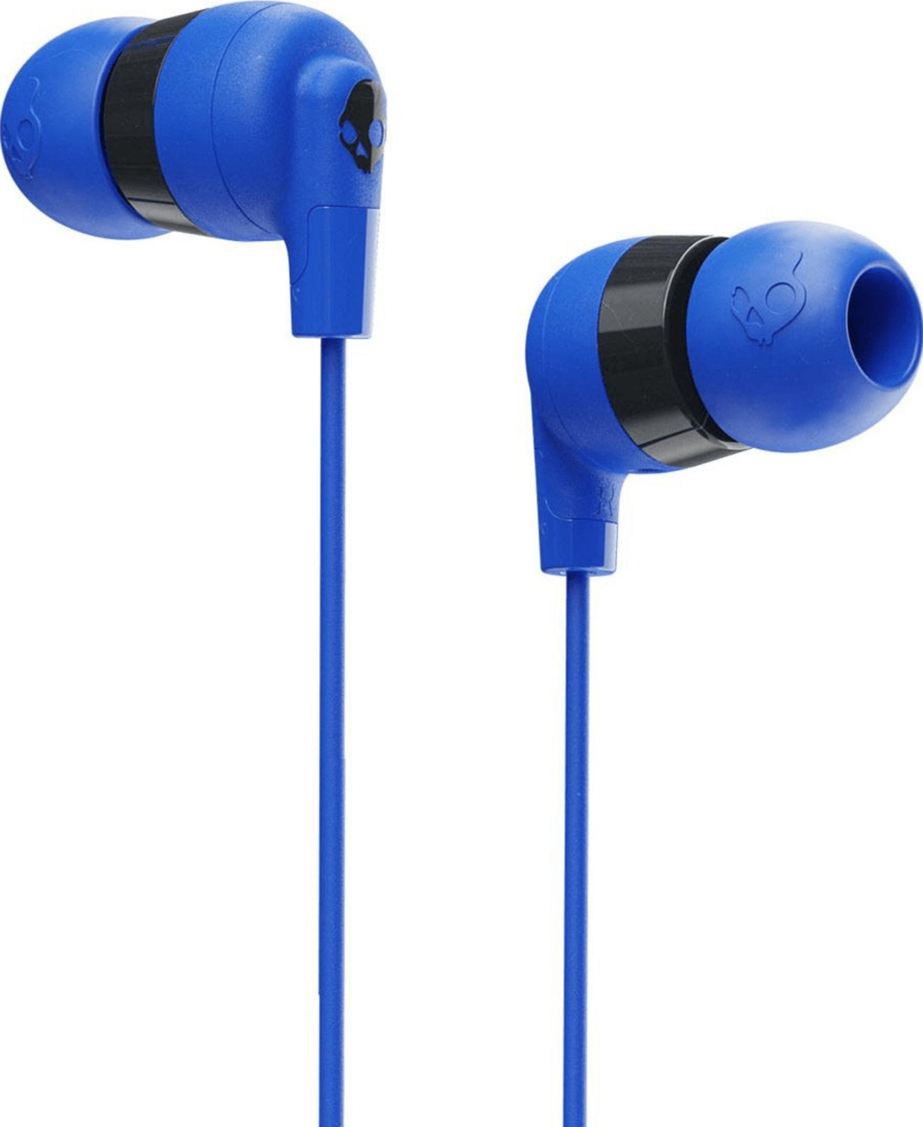 Zwei blaue Kopfhörer mit schwarzen Details und Totenkopf-Logo auf weißem Hintergrund.