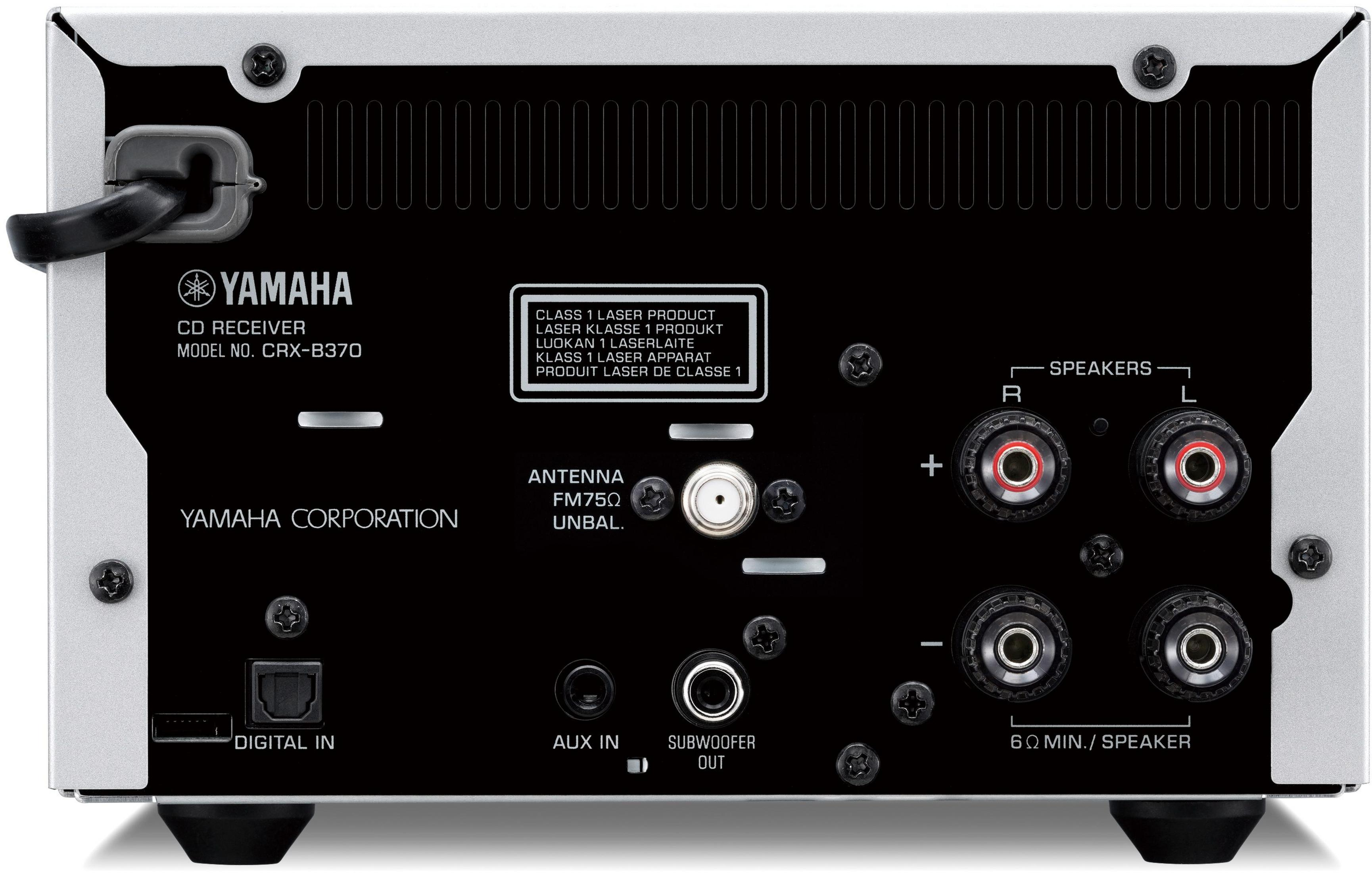 Rückseite eines Yamaha CD-Receivers mit Anschlüssen für Antenne, Digital-In, Aux, Subwoofer und Lautsprecher.