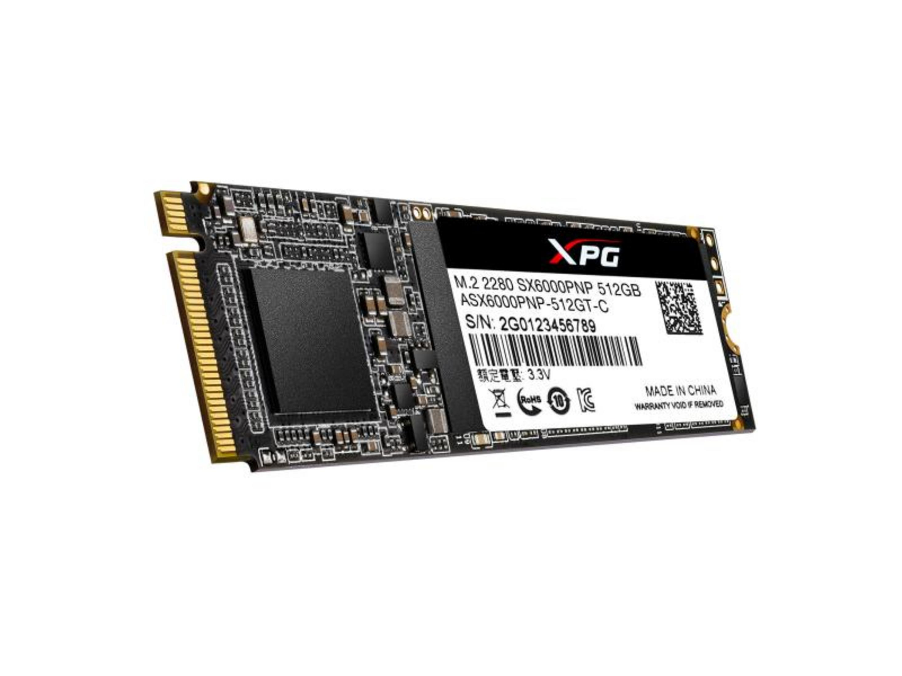Un SSD M.2 con logo XPG, 512 GB, che mostra etichette e contatti.
