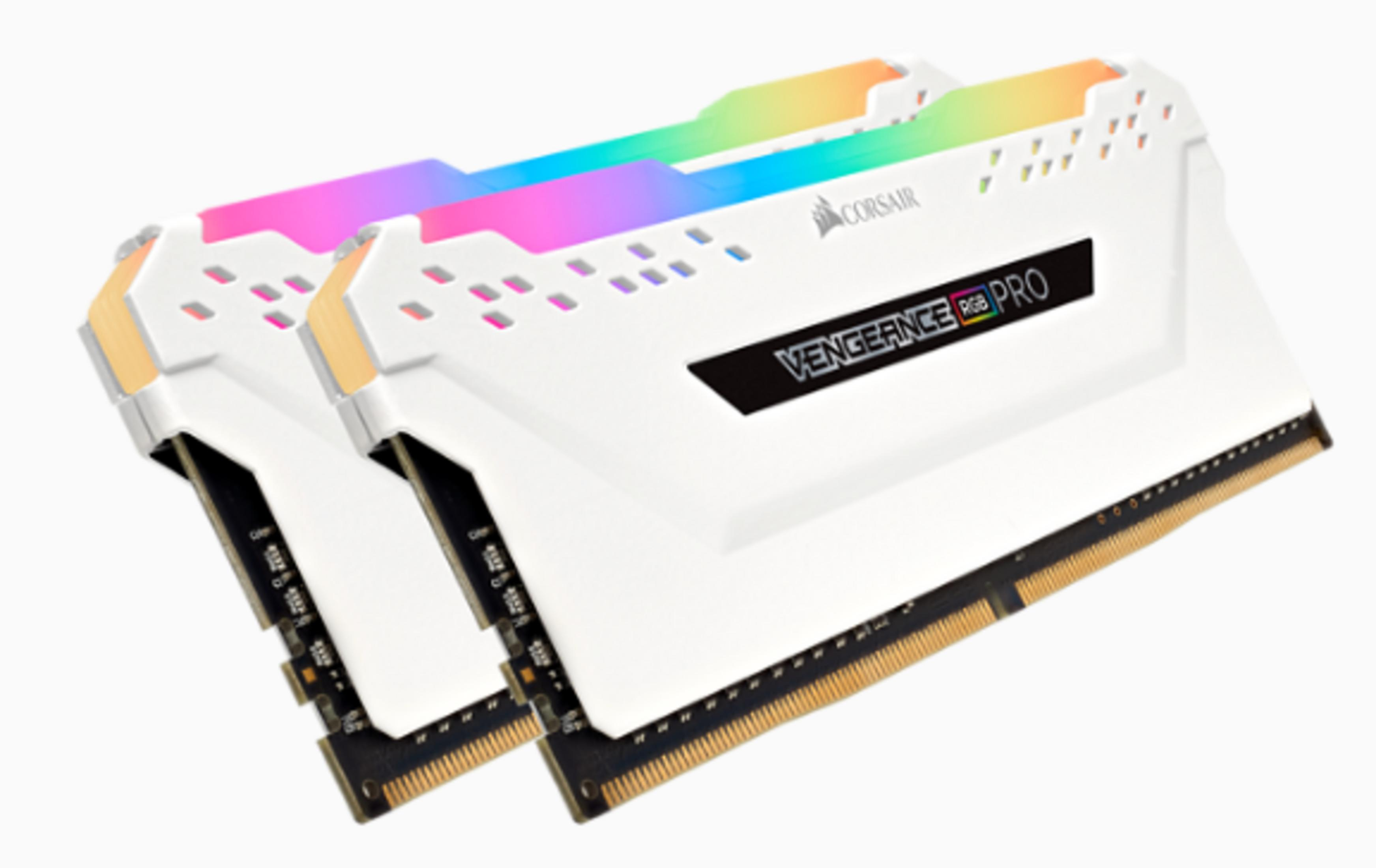Dos módulos RAM Corsair Vengeance RGB Pro blancos con LEDs coloridos.