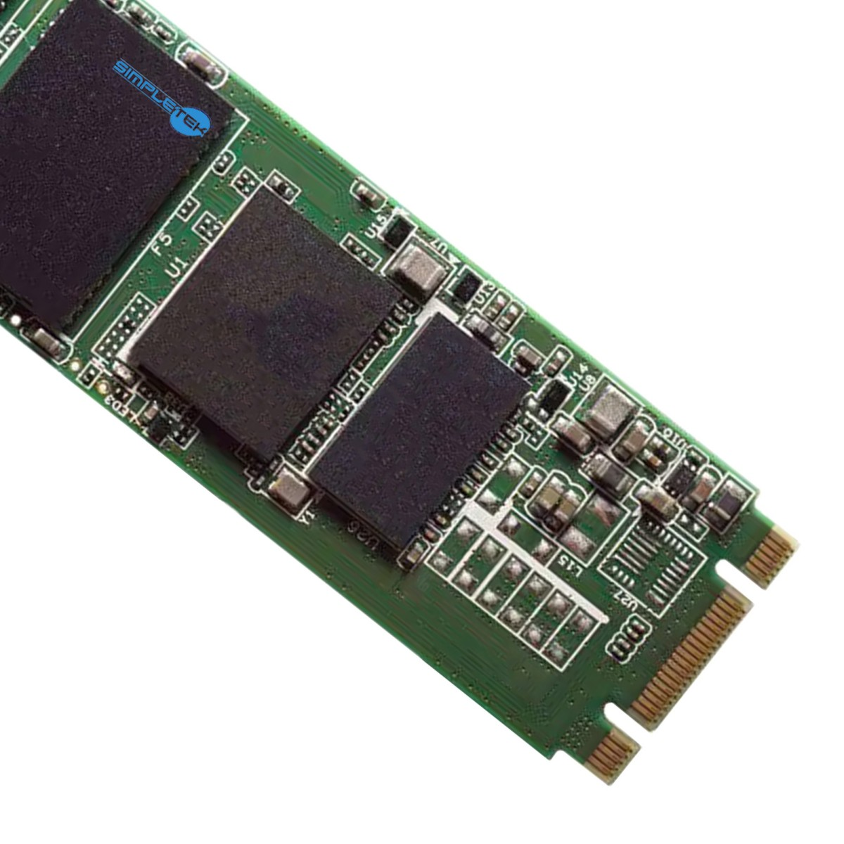 Circuito stampato verde con chip di memoria neri e connettori dorati.