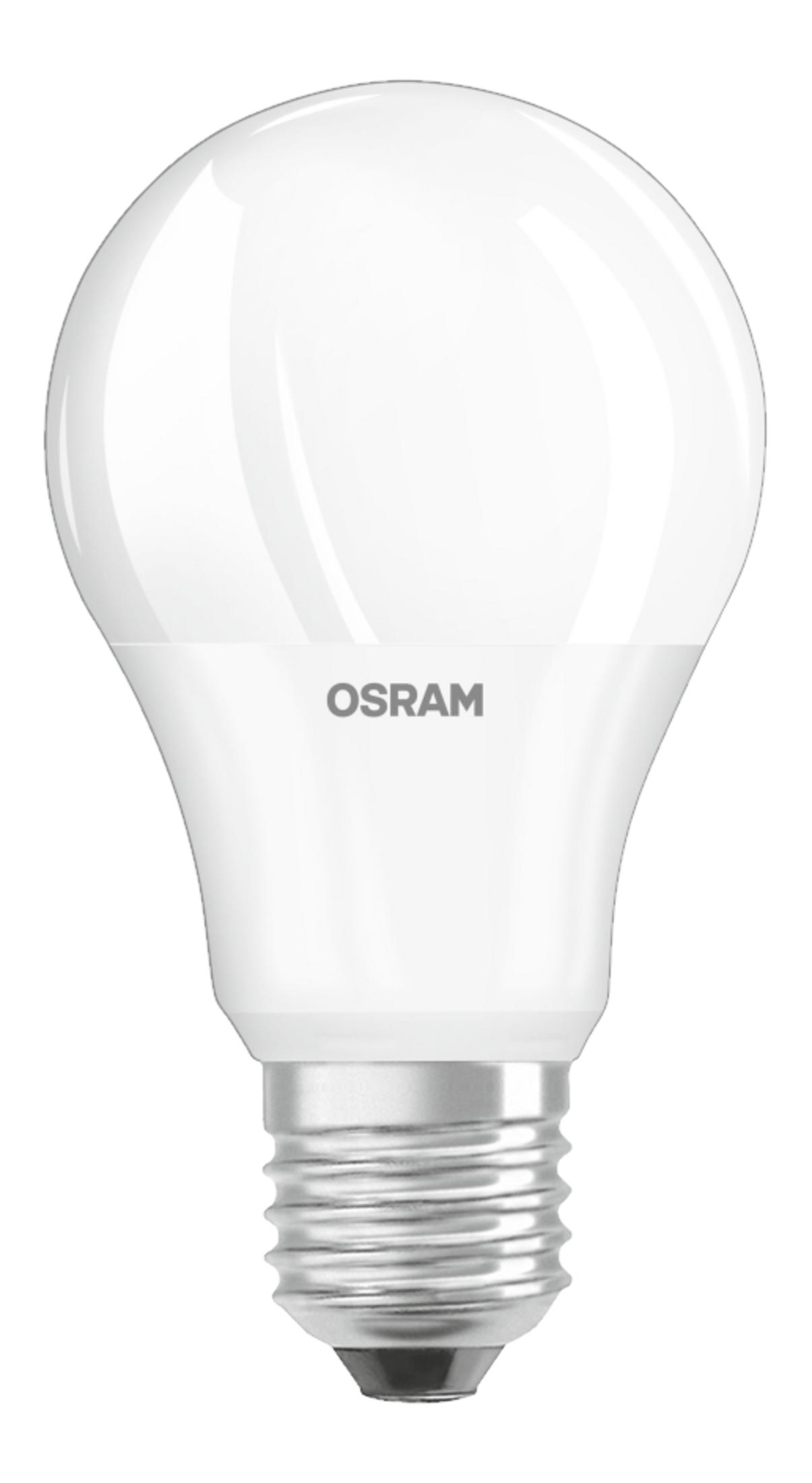 Una lampadina Osram bianca con base a vite su sfondo bianco.
