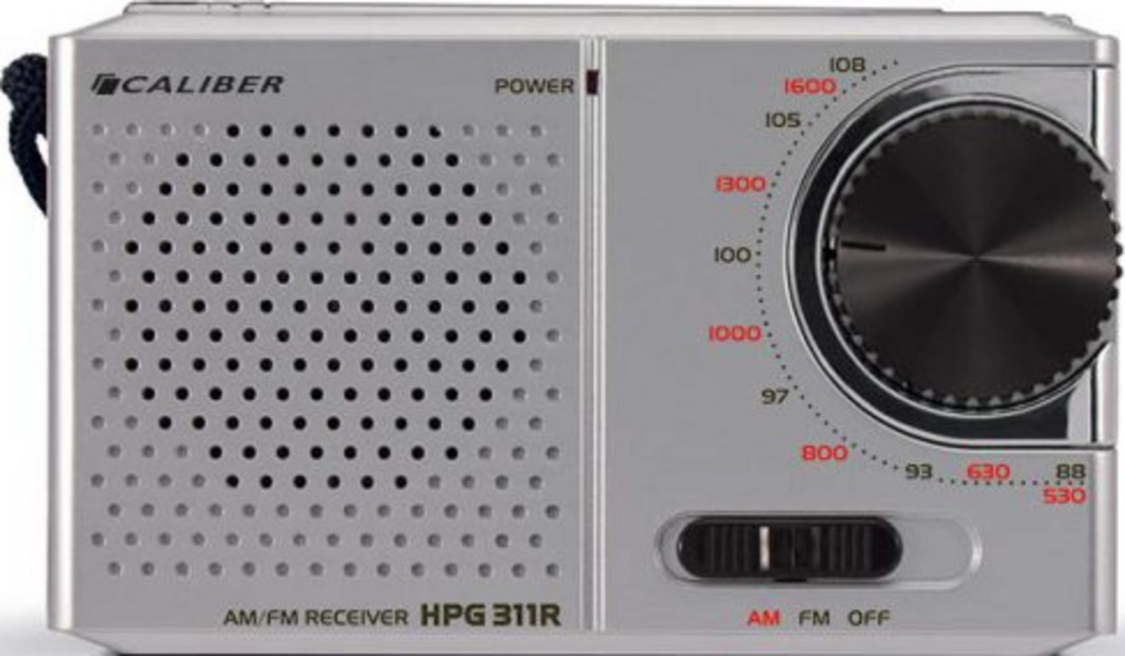 Een zilveren AM/FM-radio met zwart luidsprekerrooster, afstemknop en schuifschakelaar.