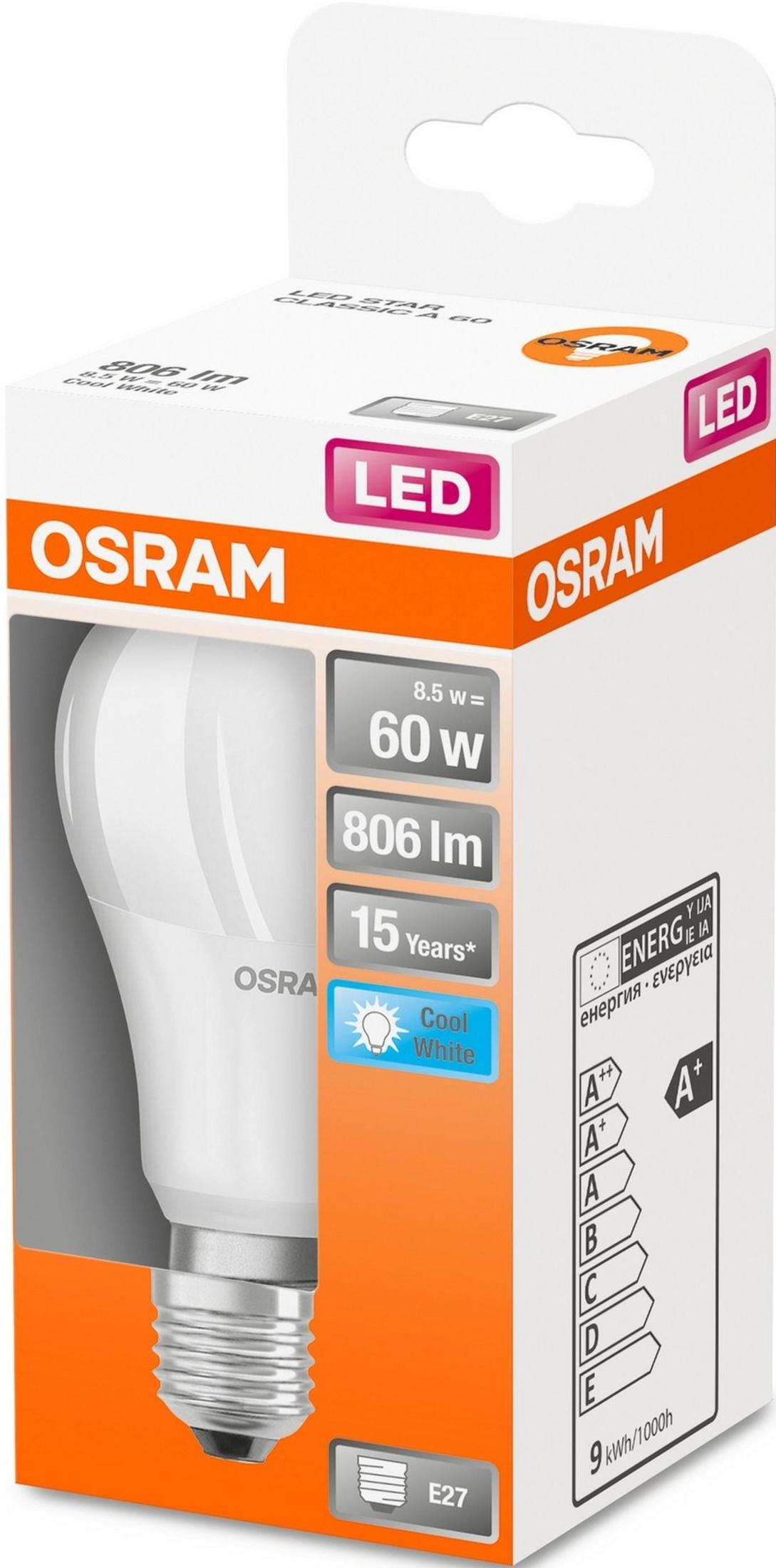 Lampadina LED Osram su confezione bianca e arancione con etichetta energetica.