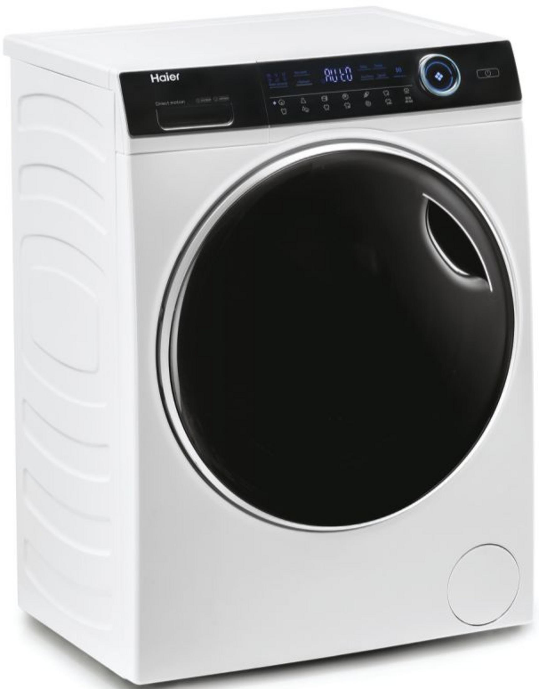 Siyah kapılı ve dijital ekranlı beyaz bir Haier çamaşır makinesi.